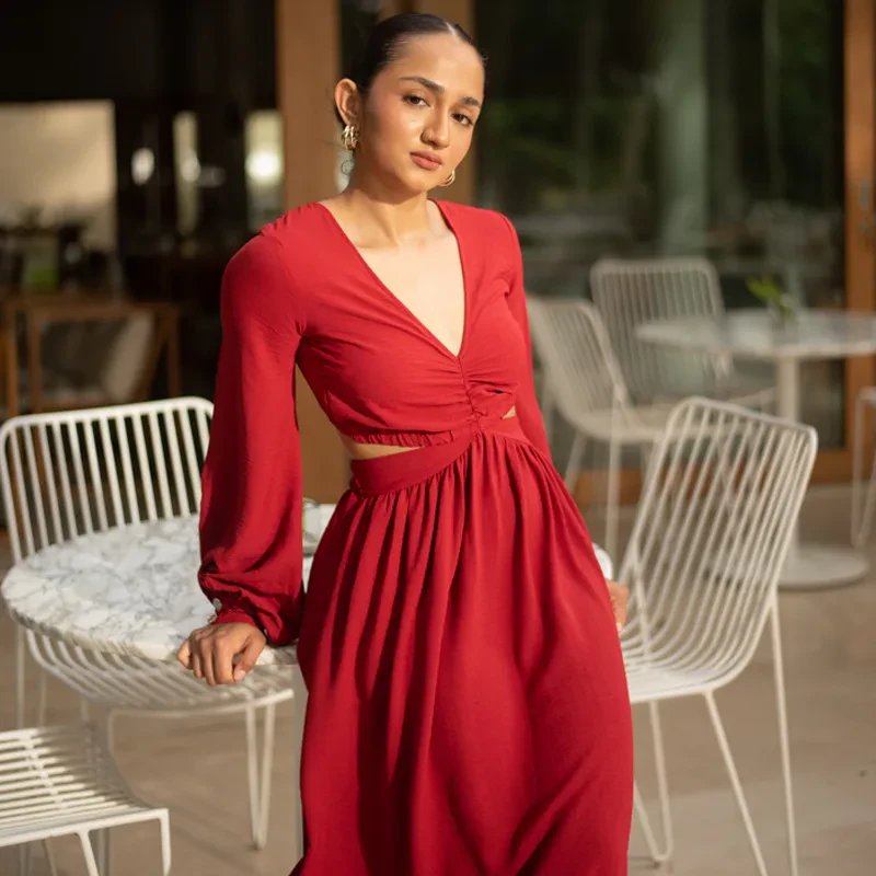 LONG SLEEVE WAIST CUT MAXI