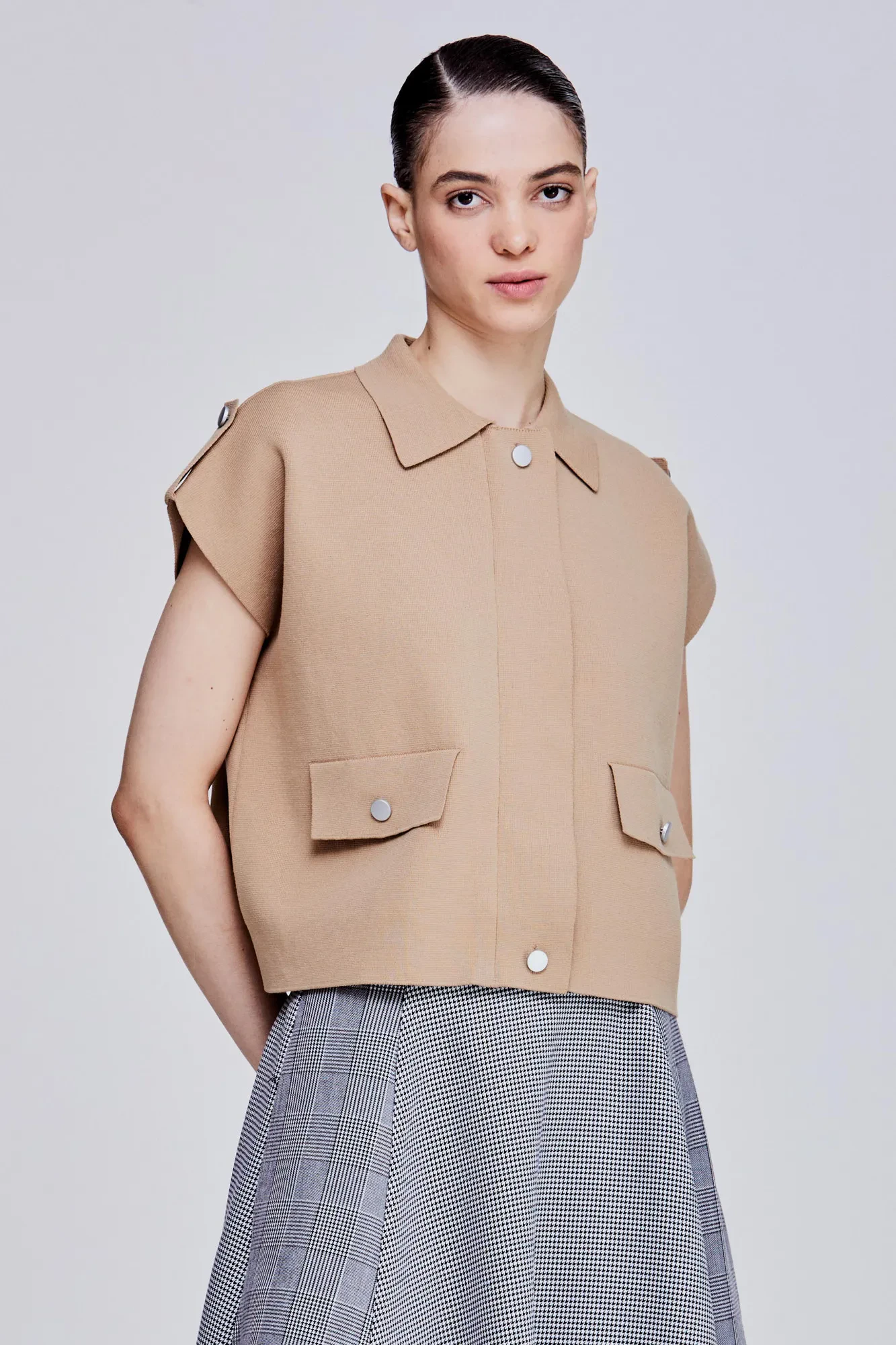 FLAPS DETAILED CARDIGAN