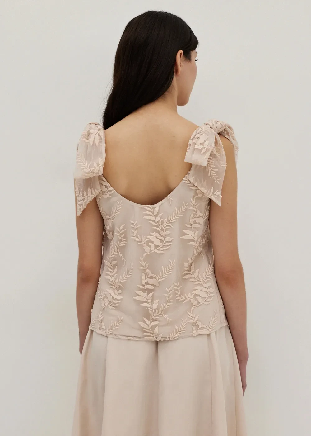 CAELYN ORGANZA LACE TIE SHOULDER TOP