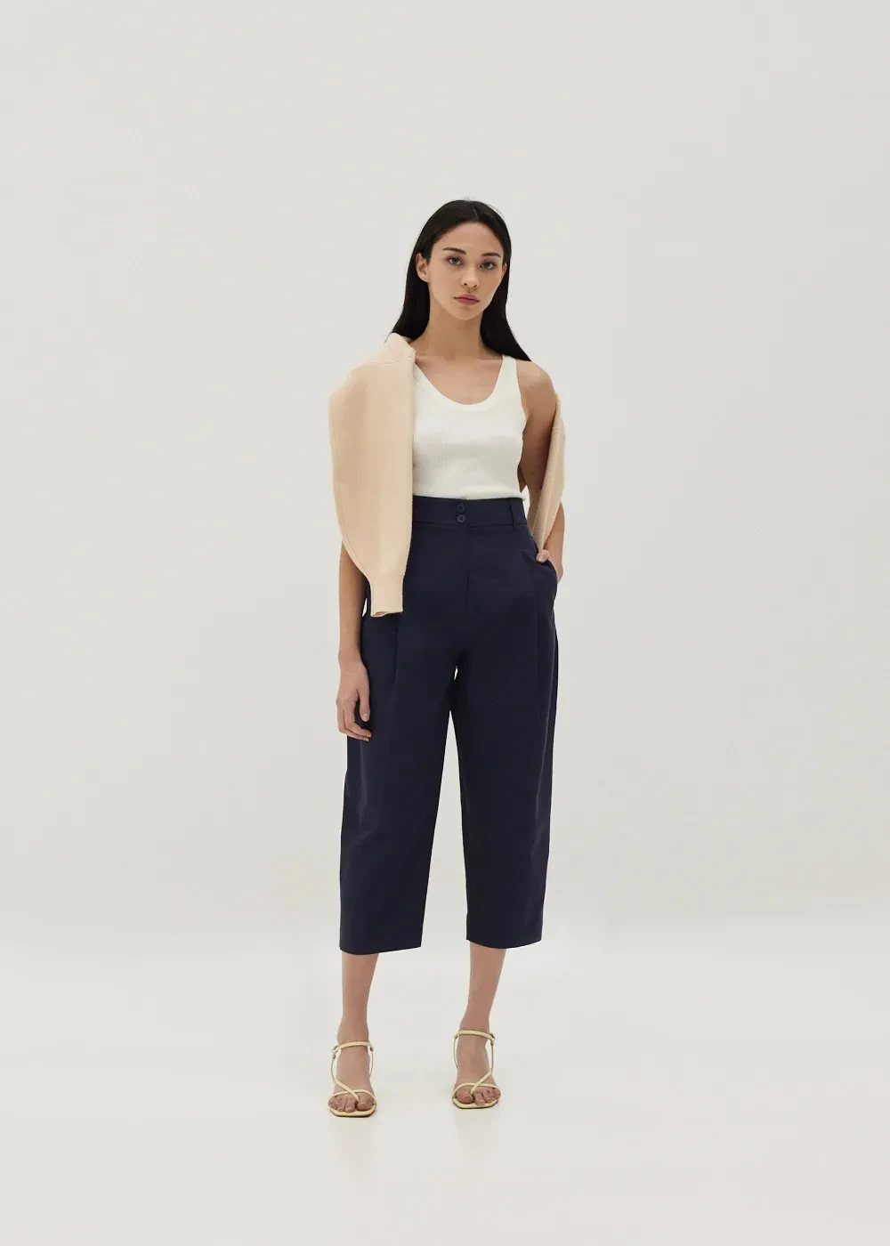 XAVIA CHINO BARREL PANTS