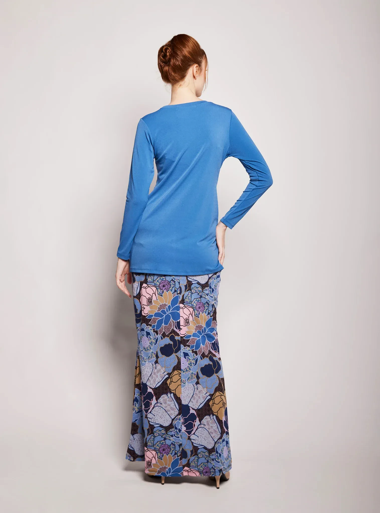 LILY KURUNG BLUE