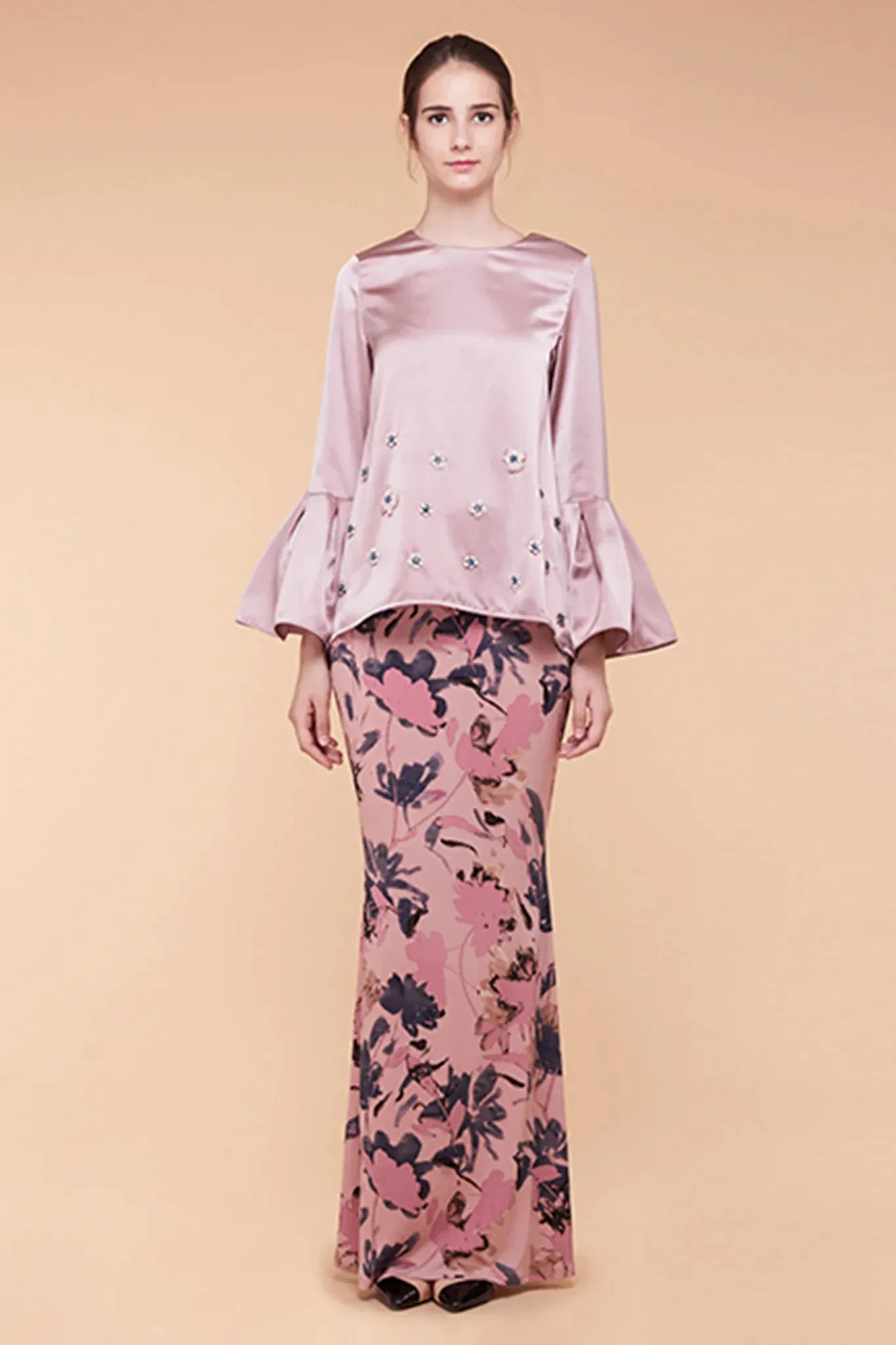 MELLA EMBELLISHED TOP PINK