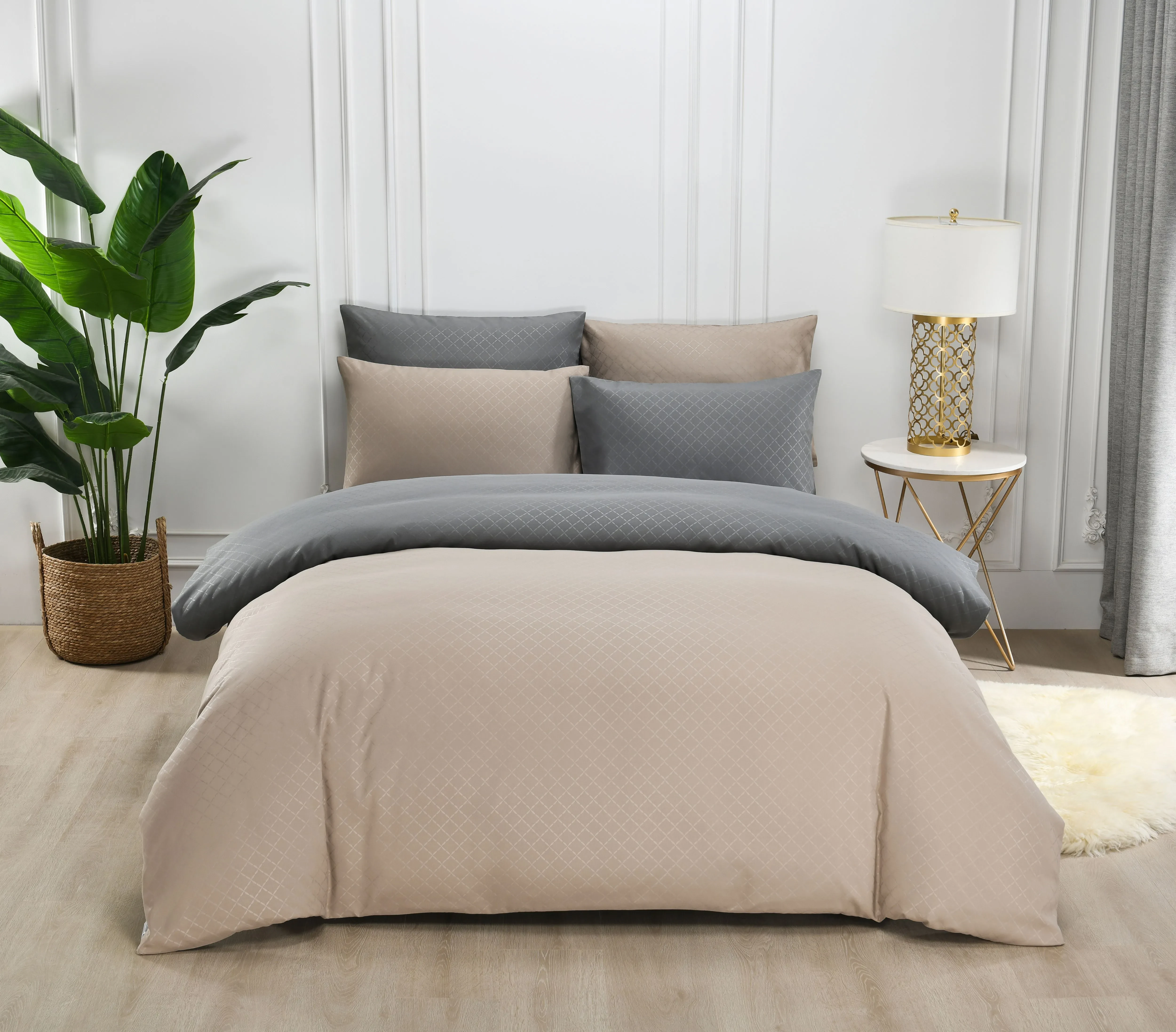 DIANA QUEEN FONTANA FITTED SET