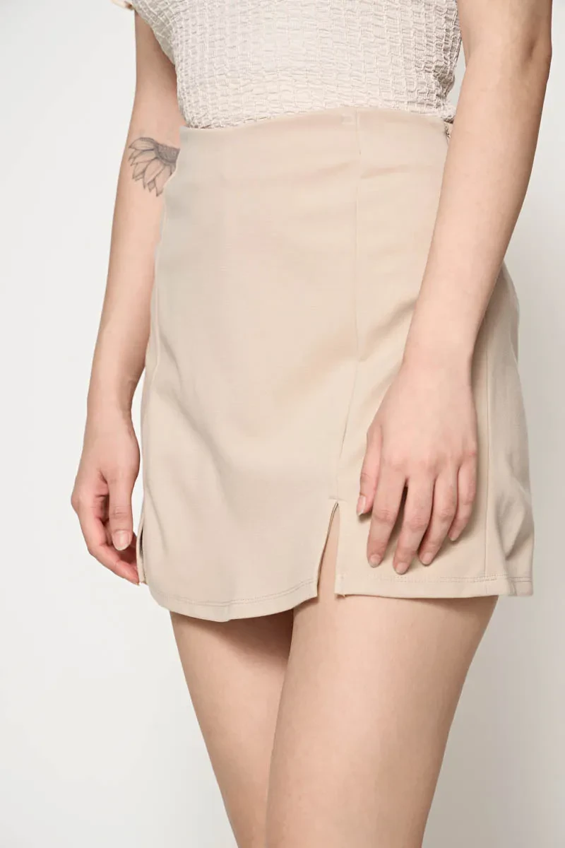 PDI CASUAL SKORT LADIES BEIGE