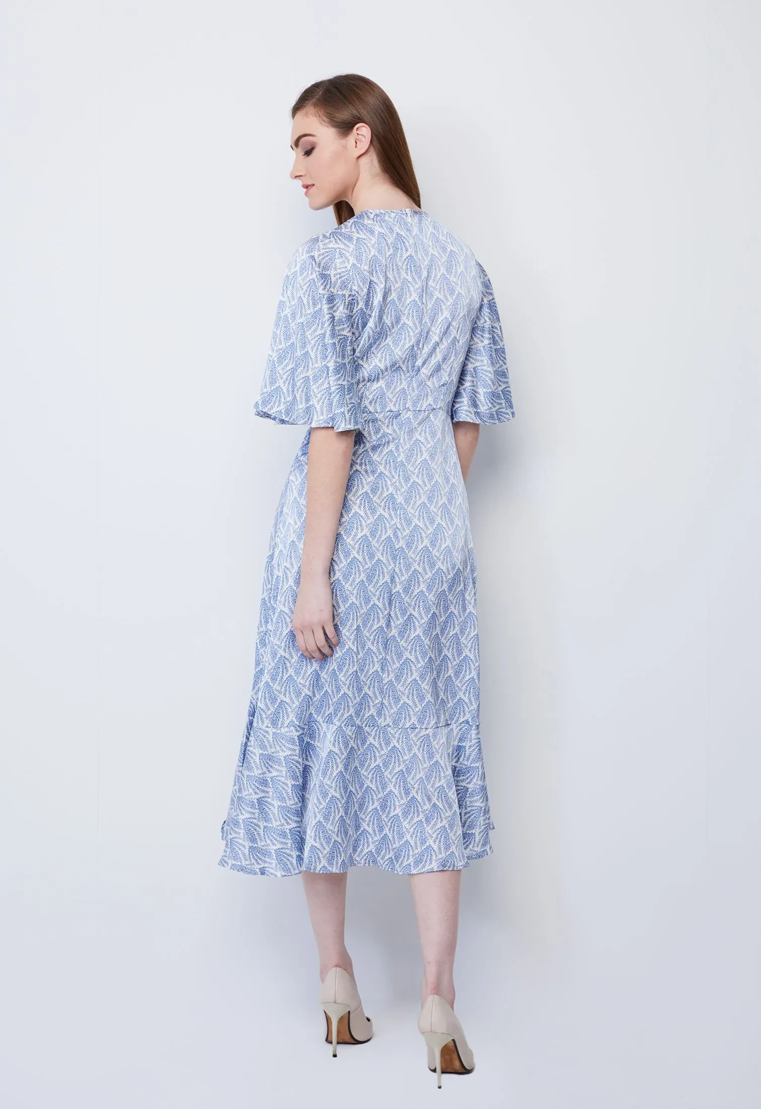 ALLOVER TWIG SATIN RUFFLE DRESS [BLUE]