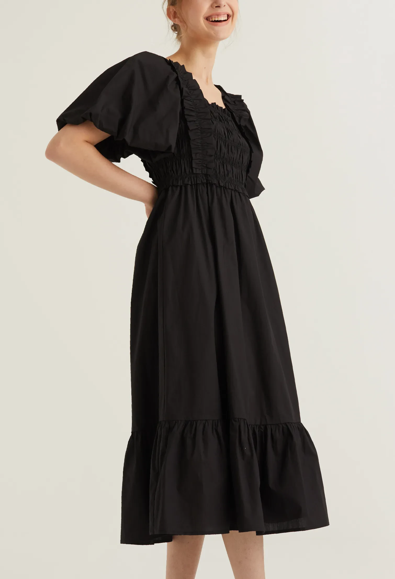 BALLOON SLEEVE CORSET DETAIL MIDI DRESS [BLACK]