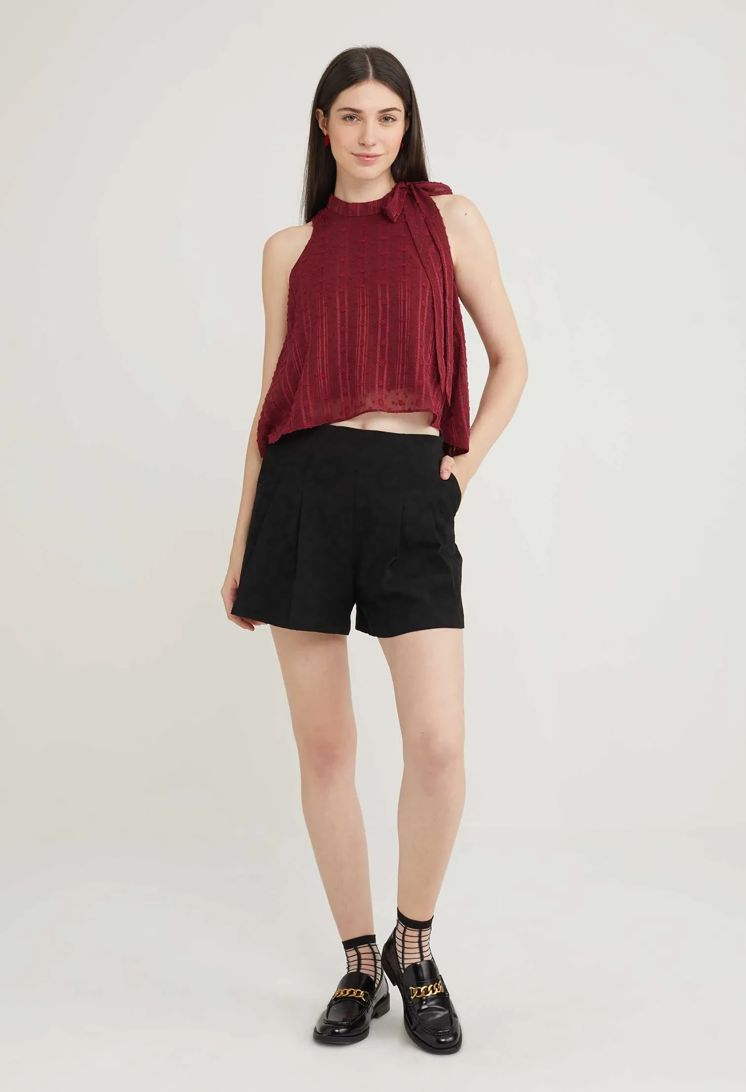 CHERRY BLOSSOM WIDE LEG PLEATED SHORTS [BLACK]