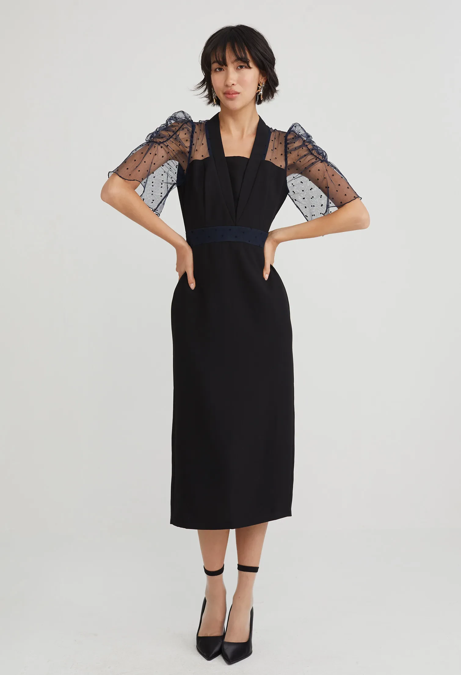 COCKTAIL SHEER SLEEVE MIDI DRESS [BLACK]