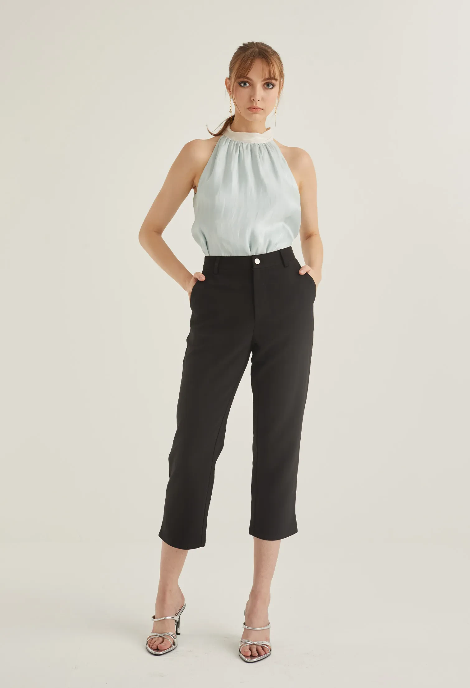 CROPPED OFFICE STRAIGHT CUT TROUSERS [BLACK]