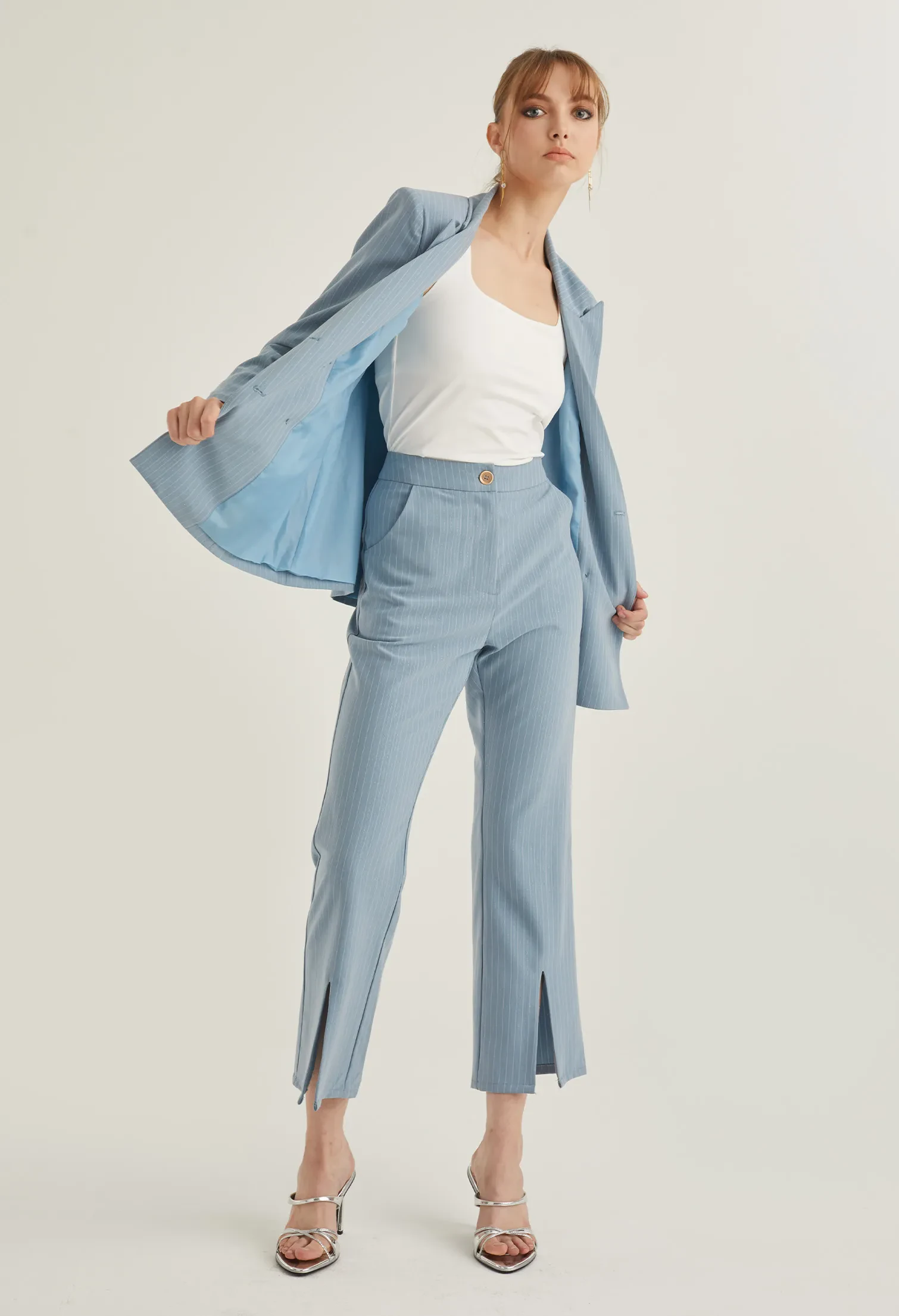 DOUBLE BREASTED STRIPED SMART BLAZER [BLUE]