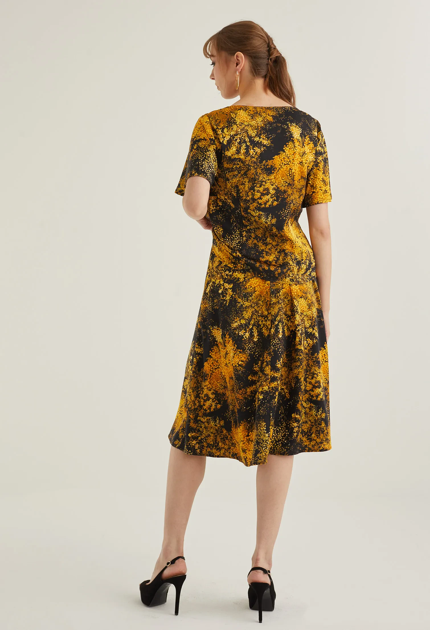 FLORAL BURST COWL NECK BLOUSE [BLACK]