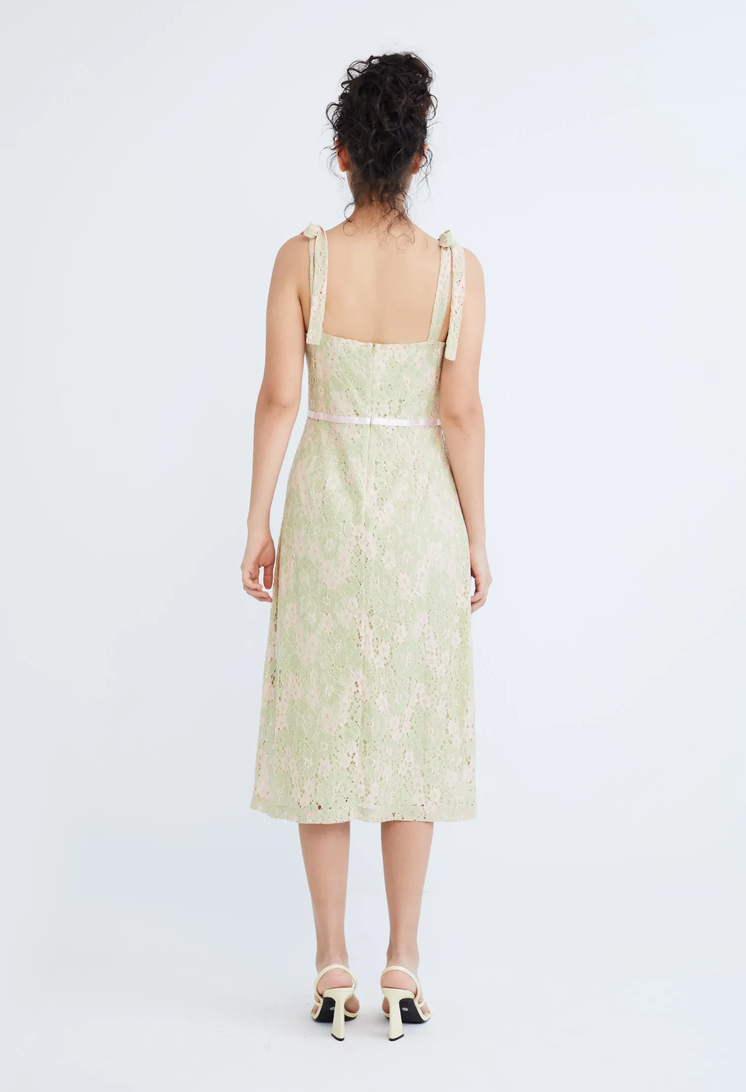 GUIPURE LACE BUSTIER CAMI TIE-SHOULDER DRESS [OLIVE GREEN]