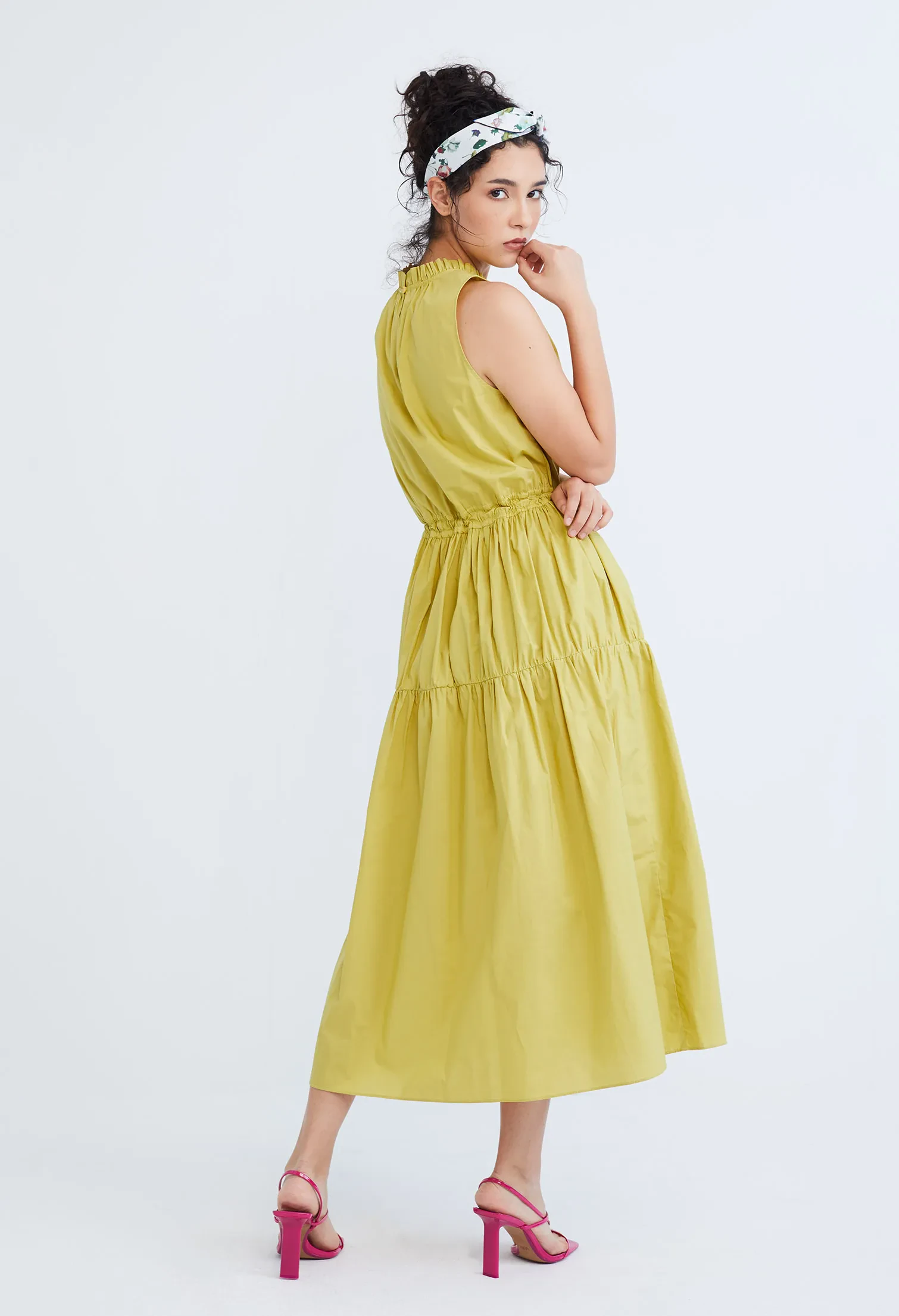 HALTER TIERED TIE-FRONT DRESS [OLIVE GREEN]