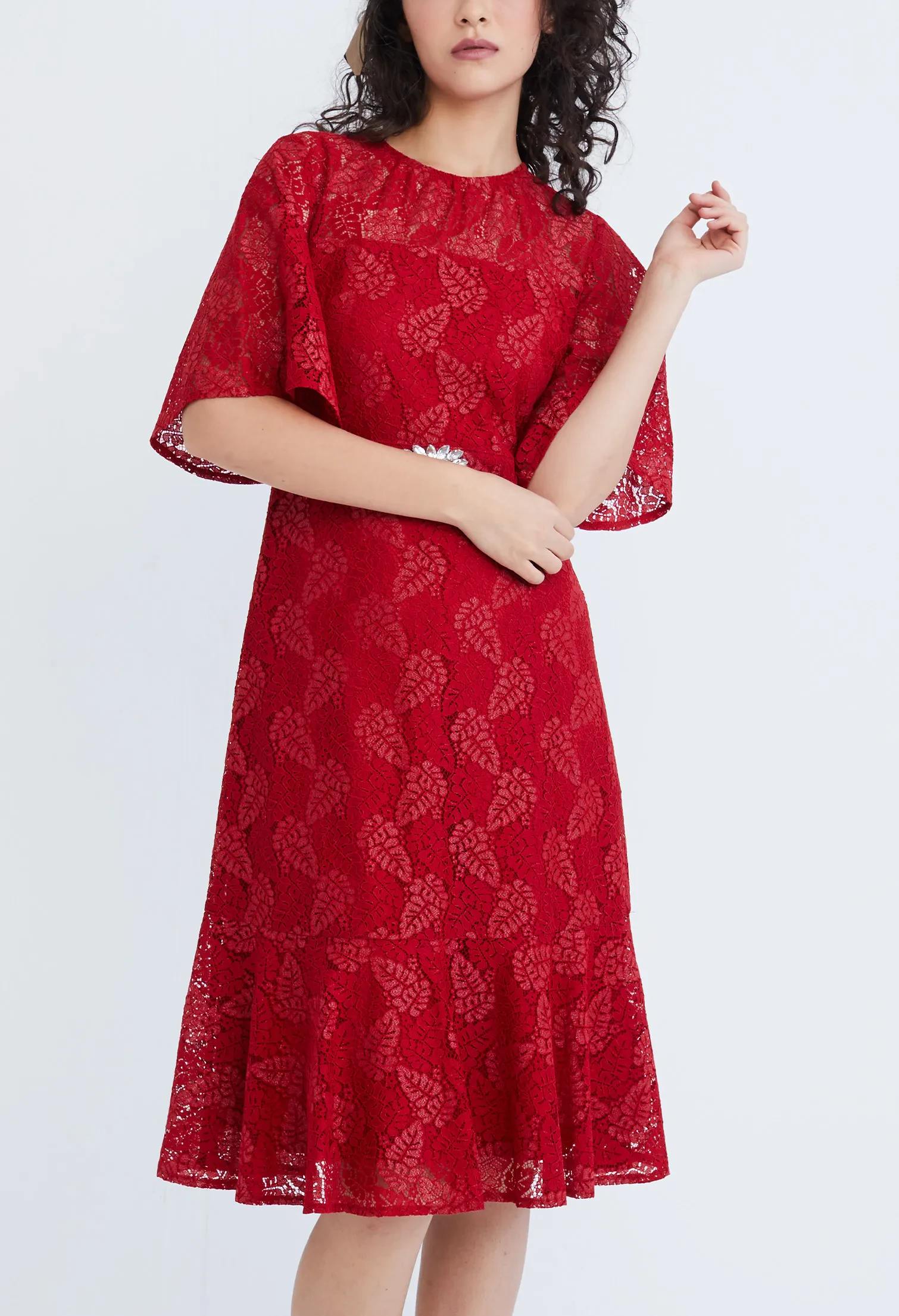 LACE PEARL BELTED COCKTAIL DRESS [D/RED]