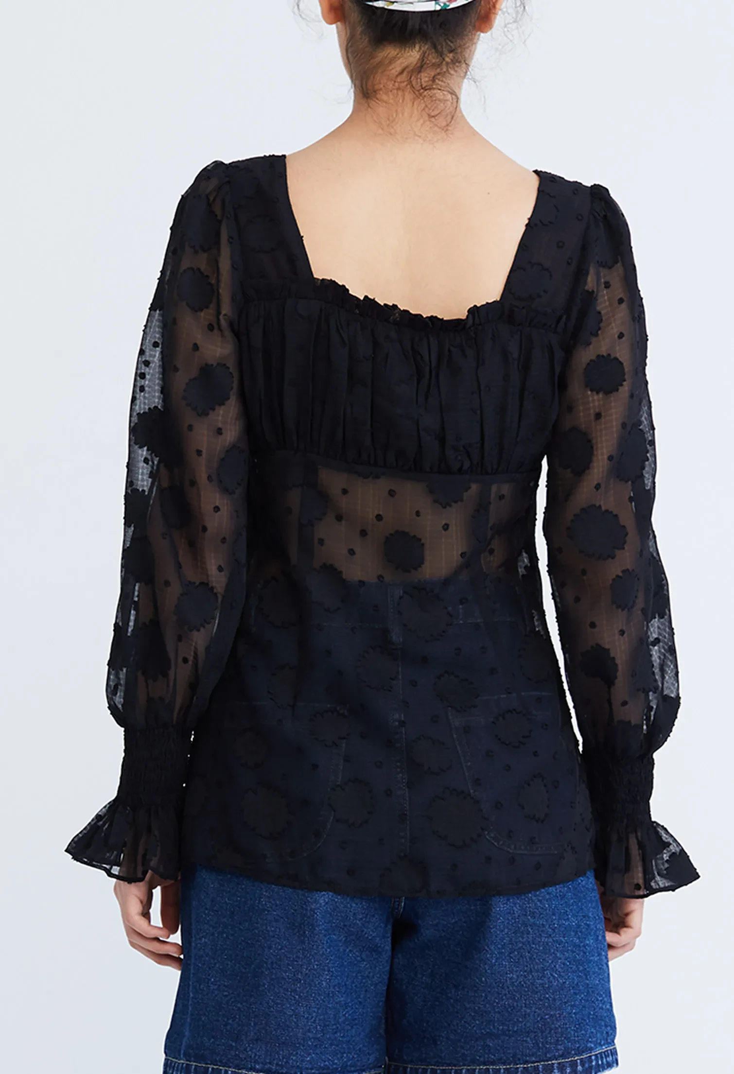 LACEY COTTAGE RUCH SQUARE NECK TOP [BLACK]