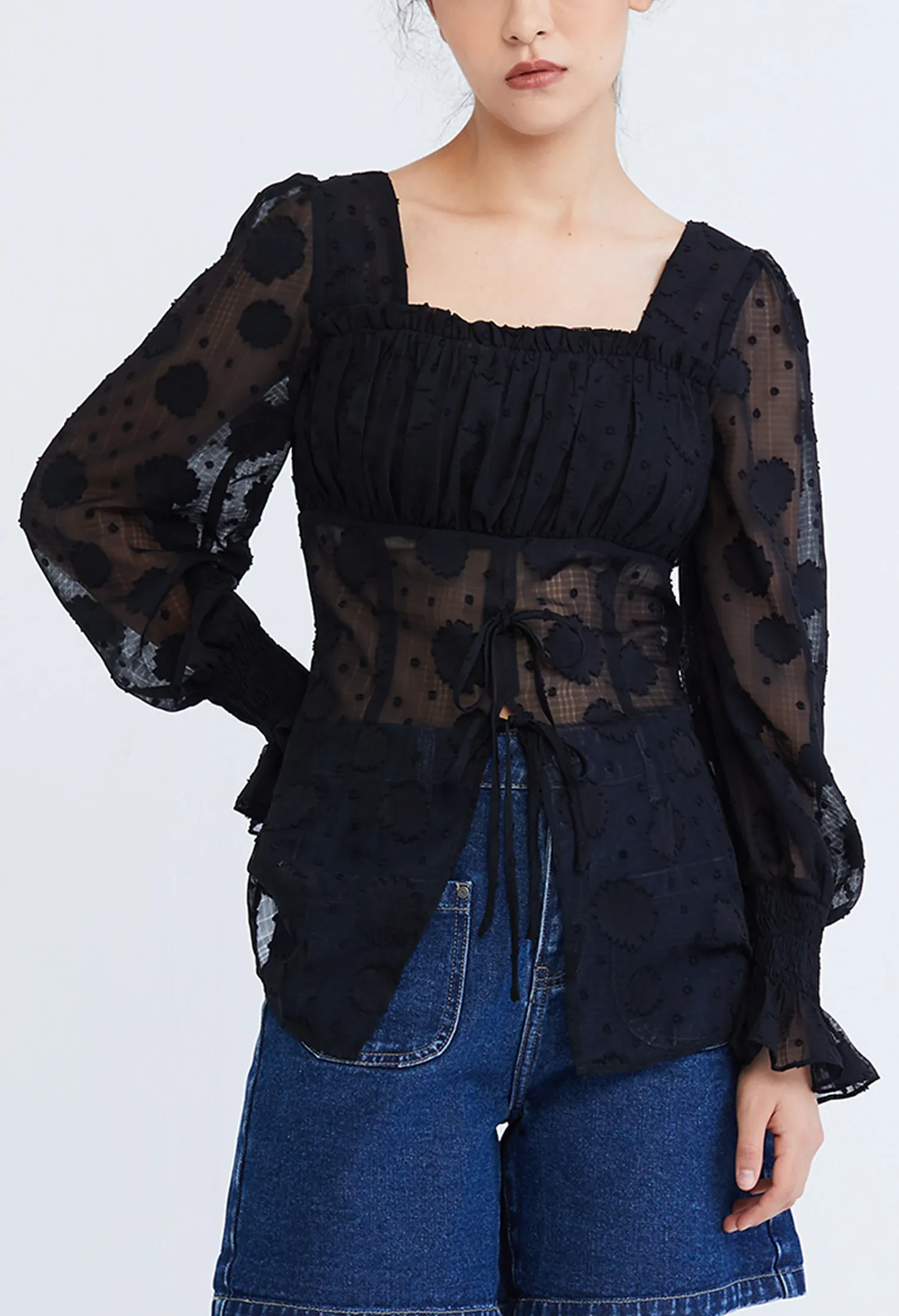 LACEY COTTAGE RUCH SQUARE NECK TOP [BLACK]