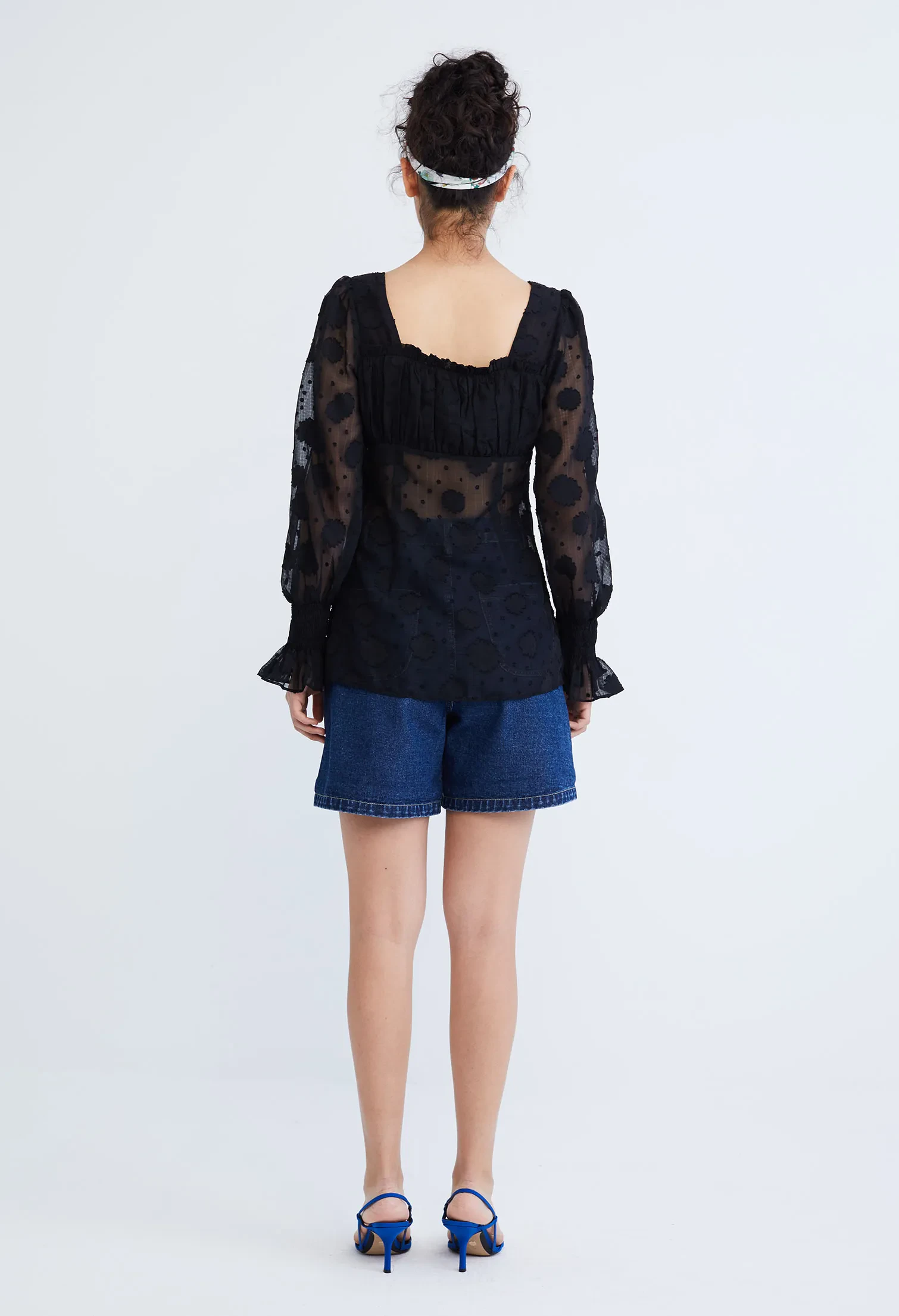 LACEY COTTAGE RUCH SQUARE NECK TOP [BLACK]