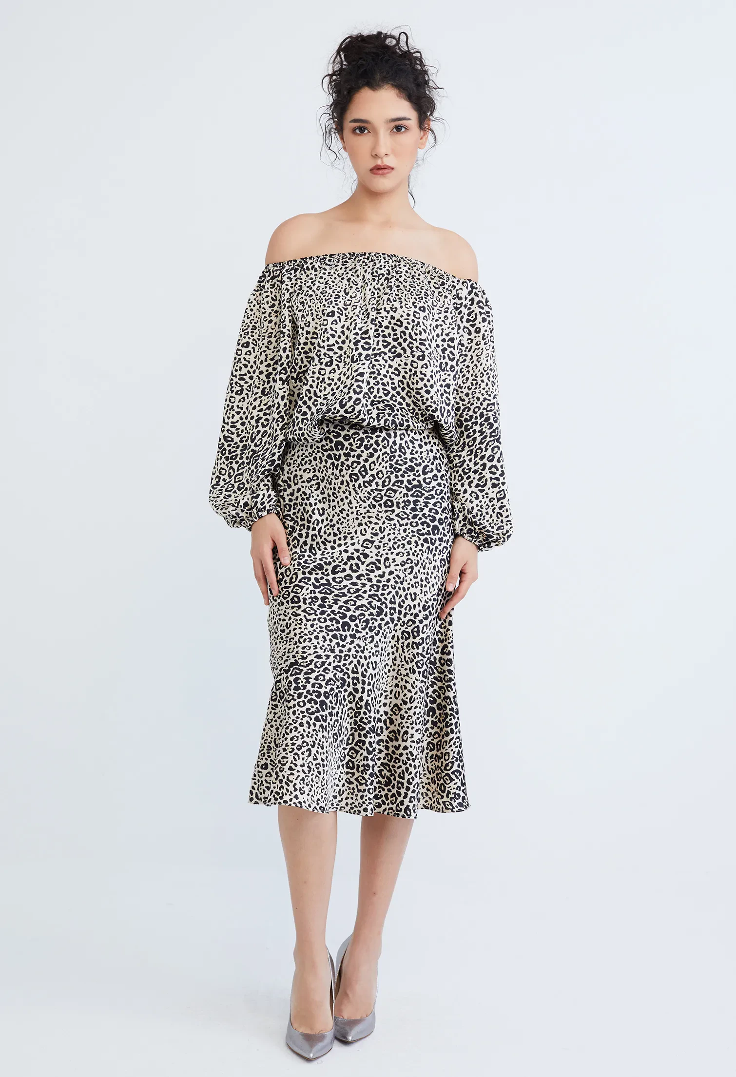 LEOPARD SPOTTED PRINT BLOUSE [BLACK]