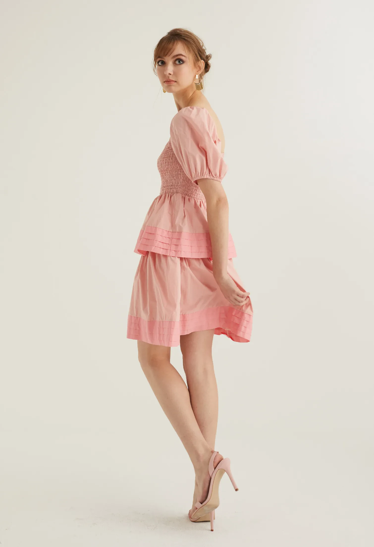 PUFFED SLEEVED BABY DOLL DRESS [BLUSH PINK]