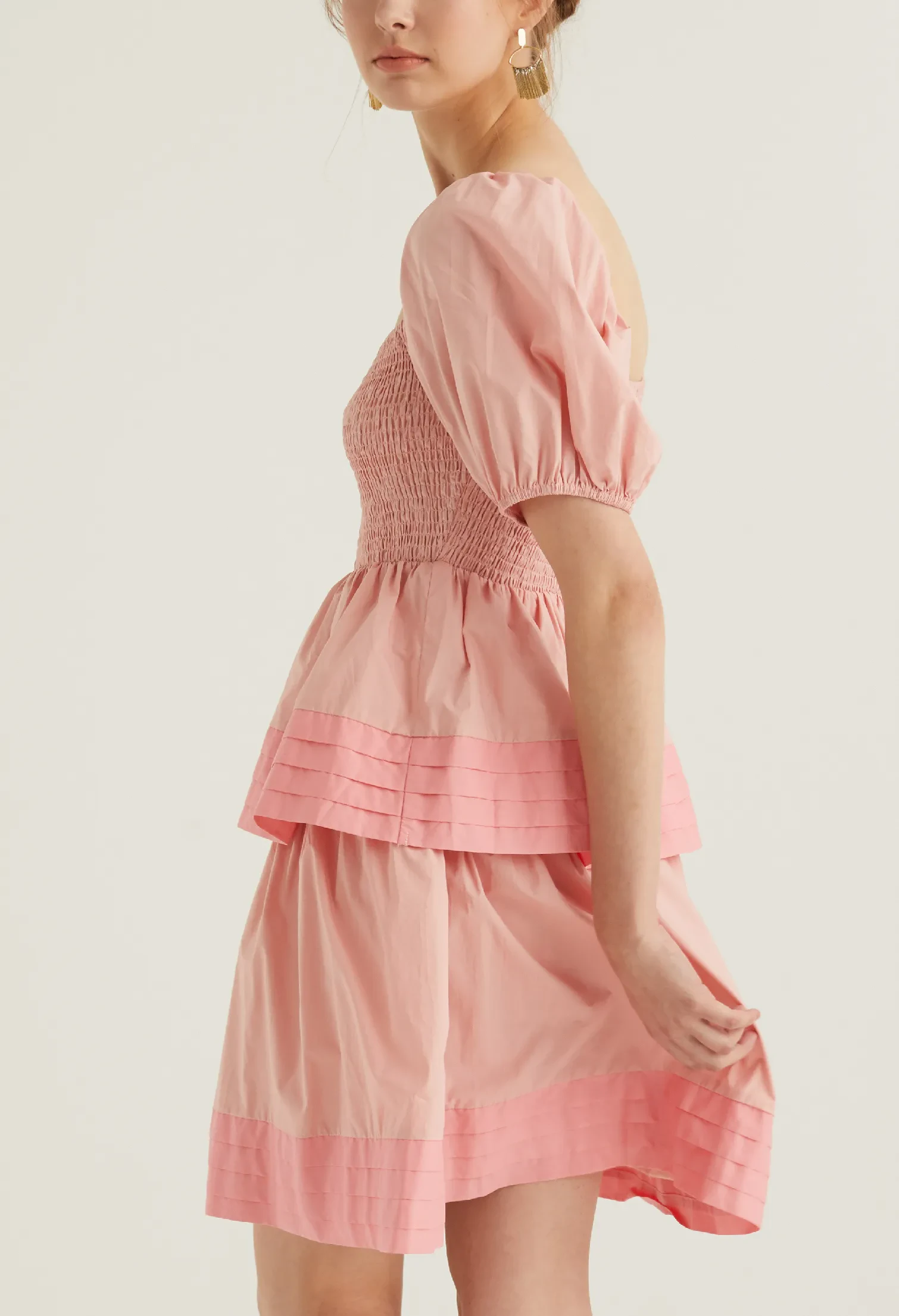 PUFFED SLEEVED BABY DOLL DRESS [BLUSH PINK]
