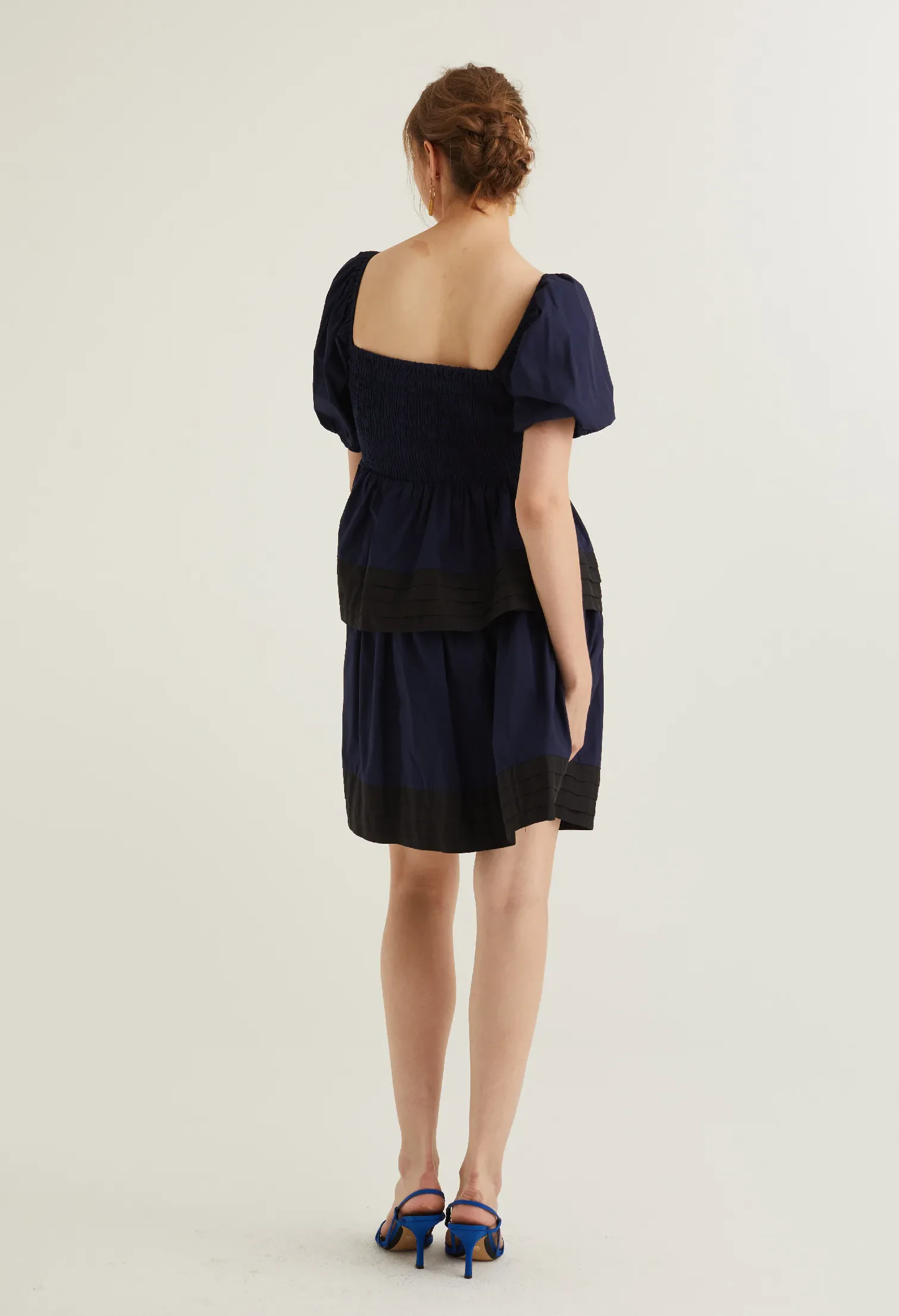 PUFFED SLEEVED BABY DOLL DRESS [NAVY BLUE]