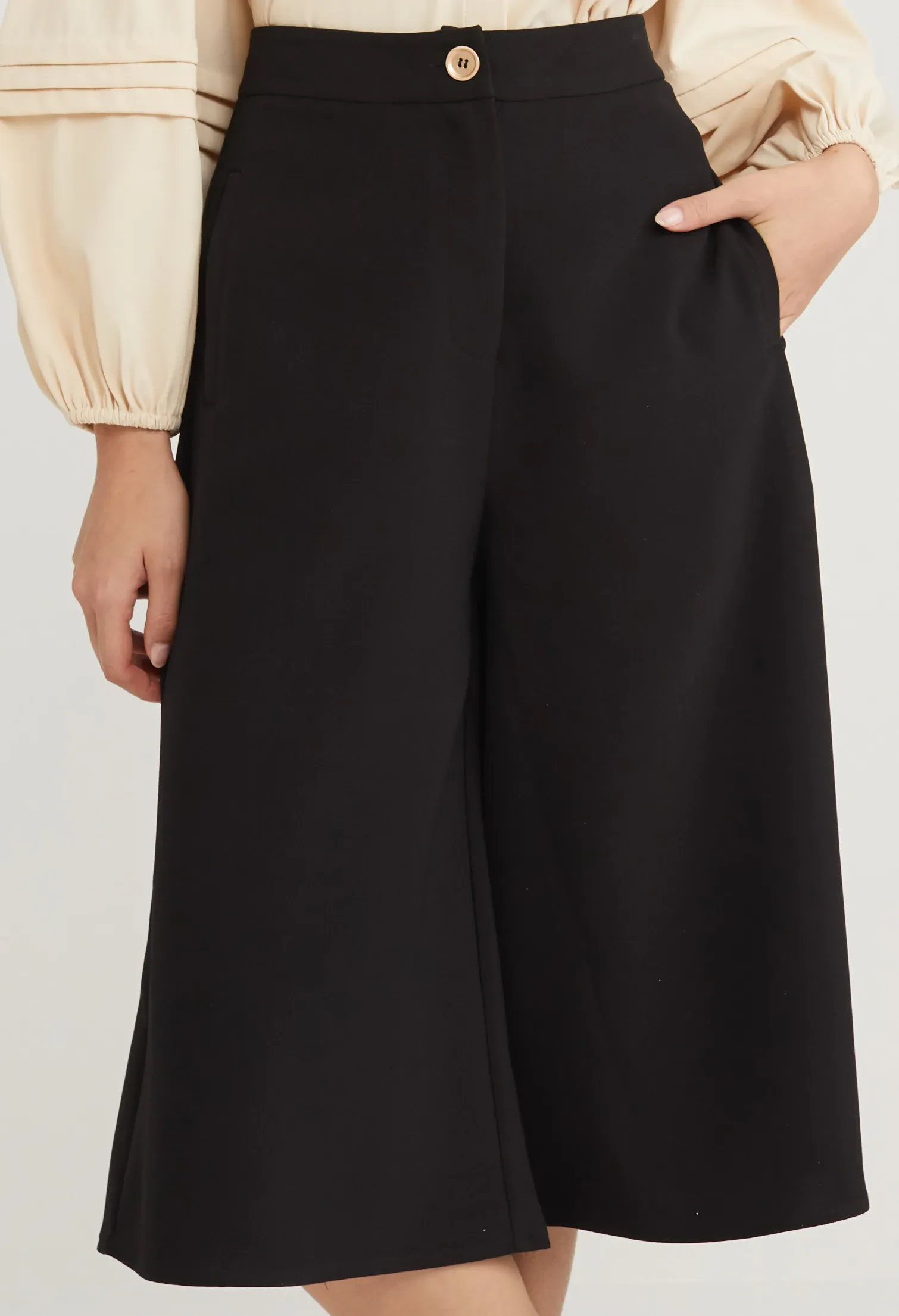 RELAXED WIDE LEG PANTS [BLACK]
