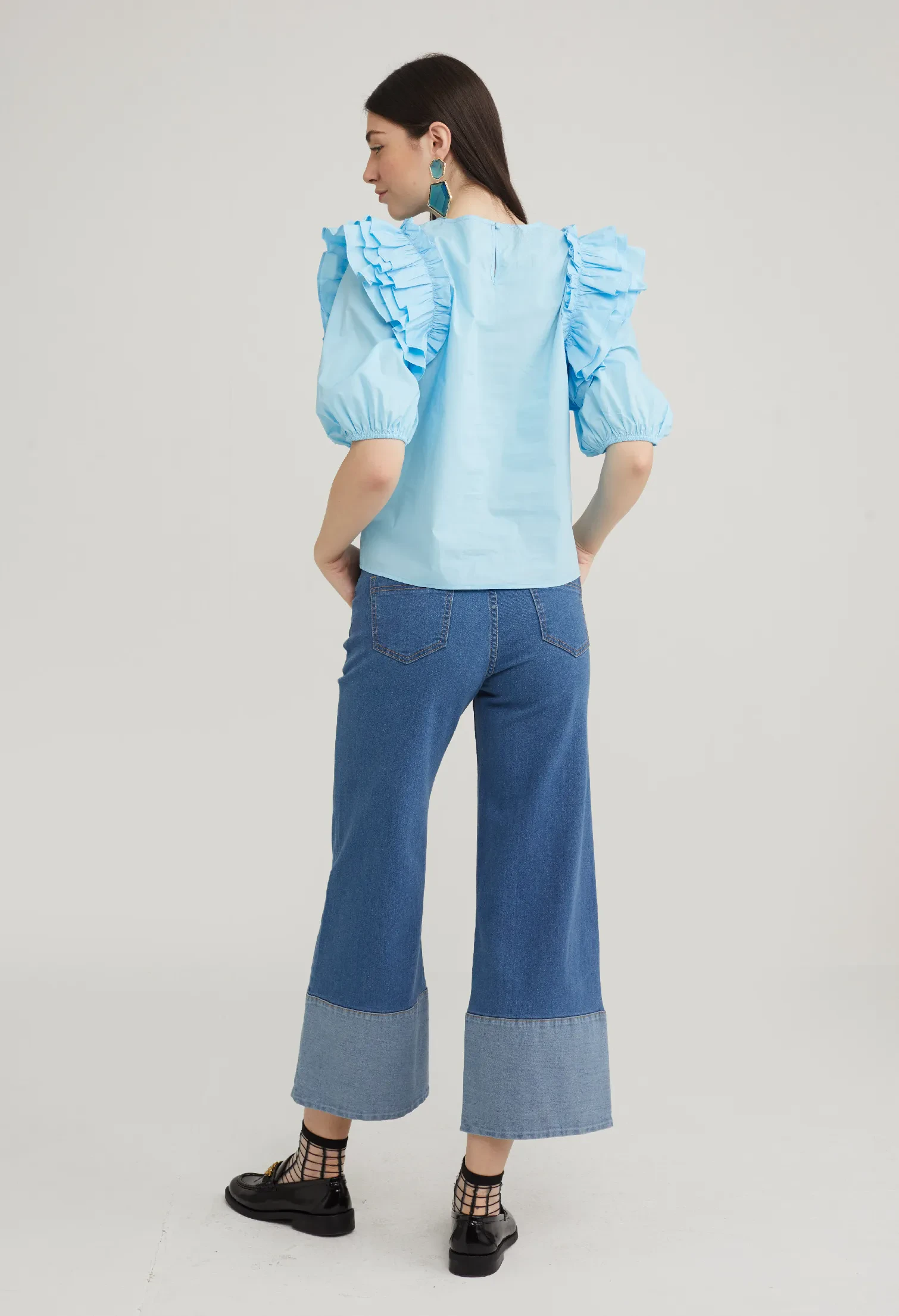 RUFFLE ACCENT 3/4 SLEEVE BLOUSE [BLUE]