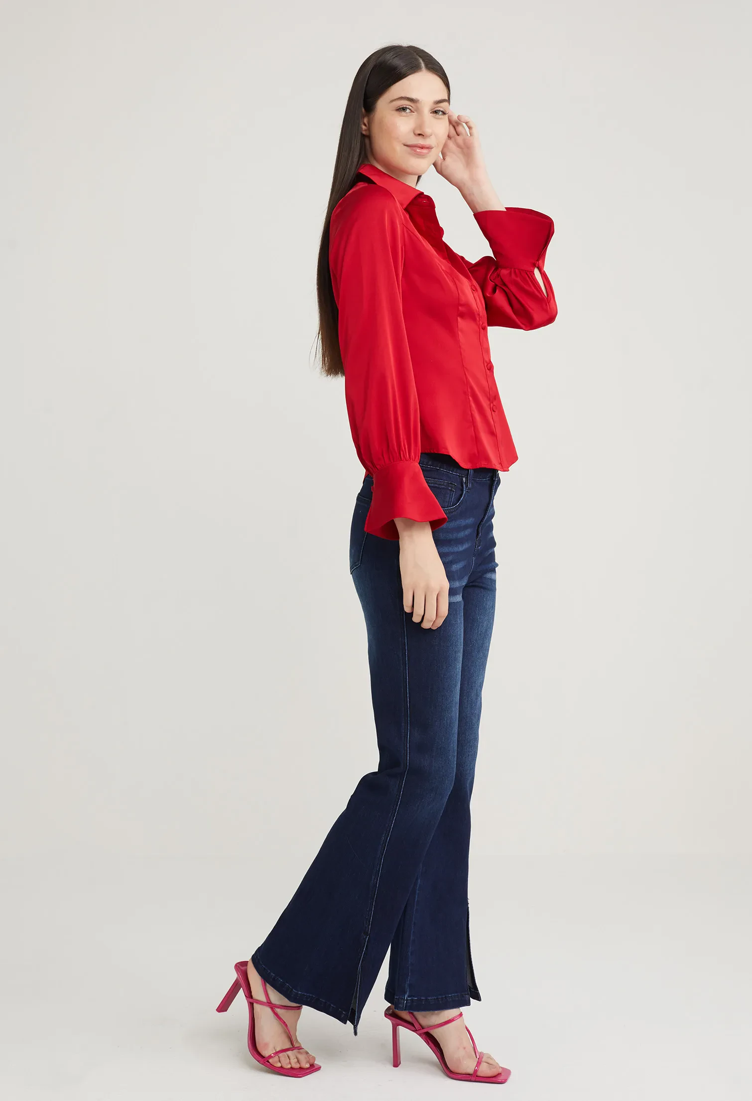 SATIN FITTED PETAL SLEEVE BLOUSE [D/RED]