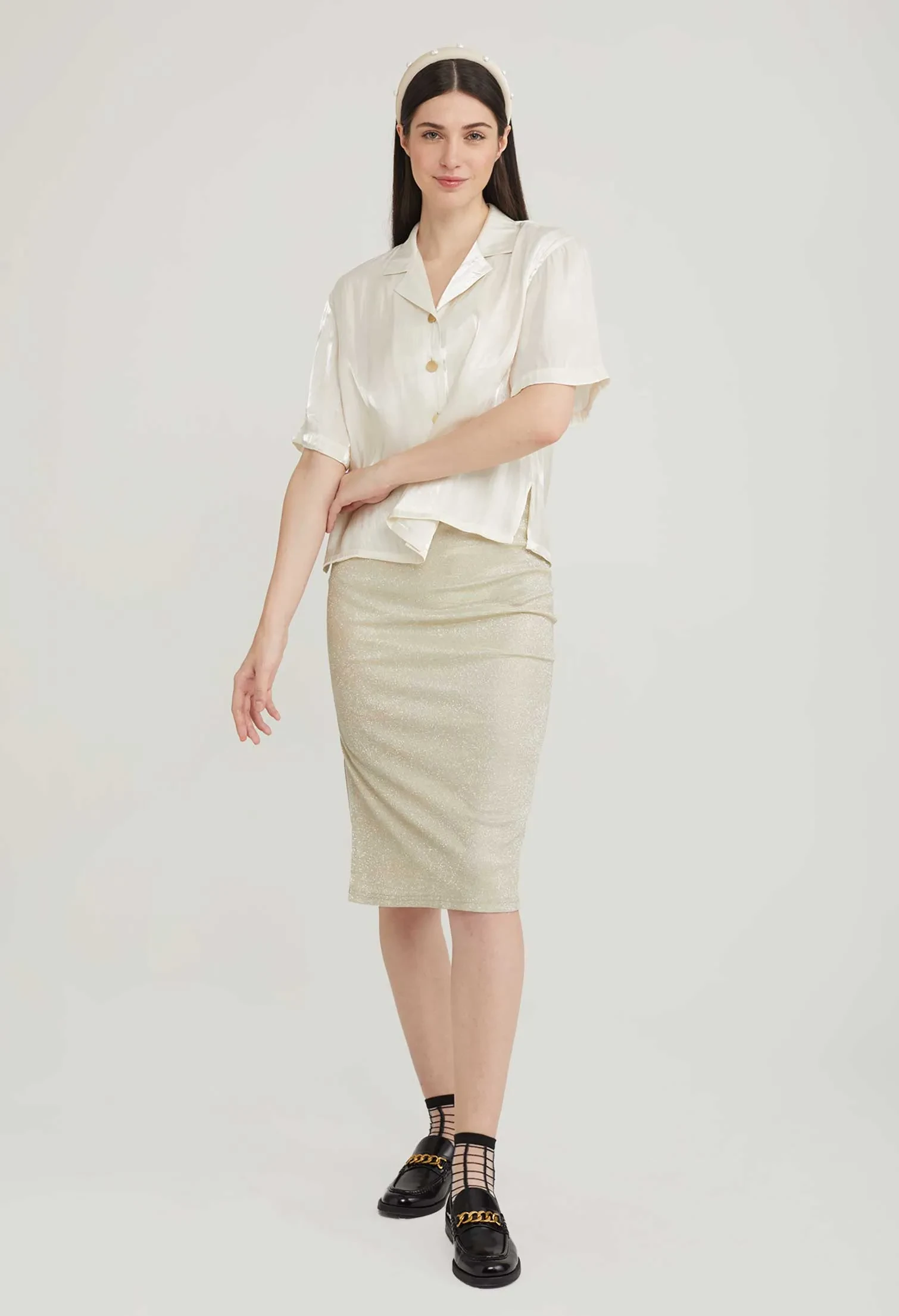 SATIN SHIMMER SHORT SLEEVE BLOUSE [CREAM]