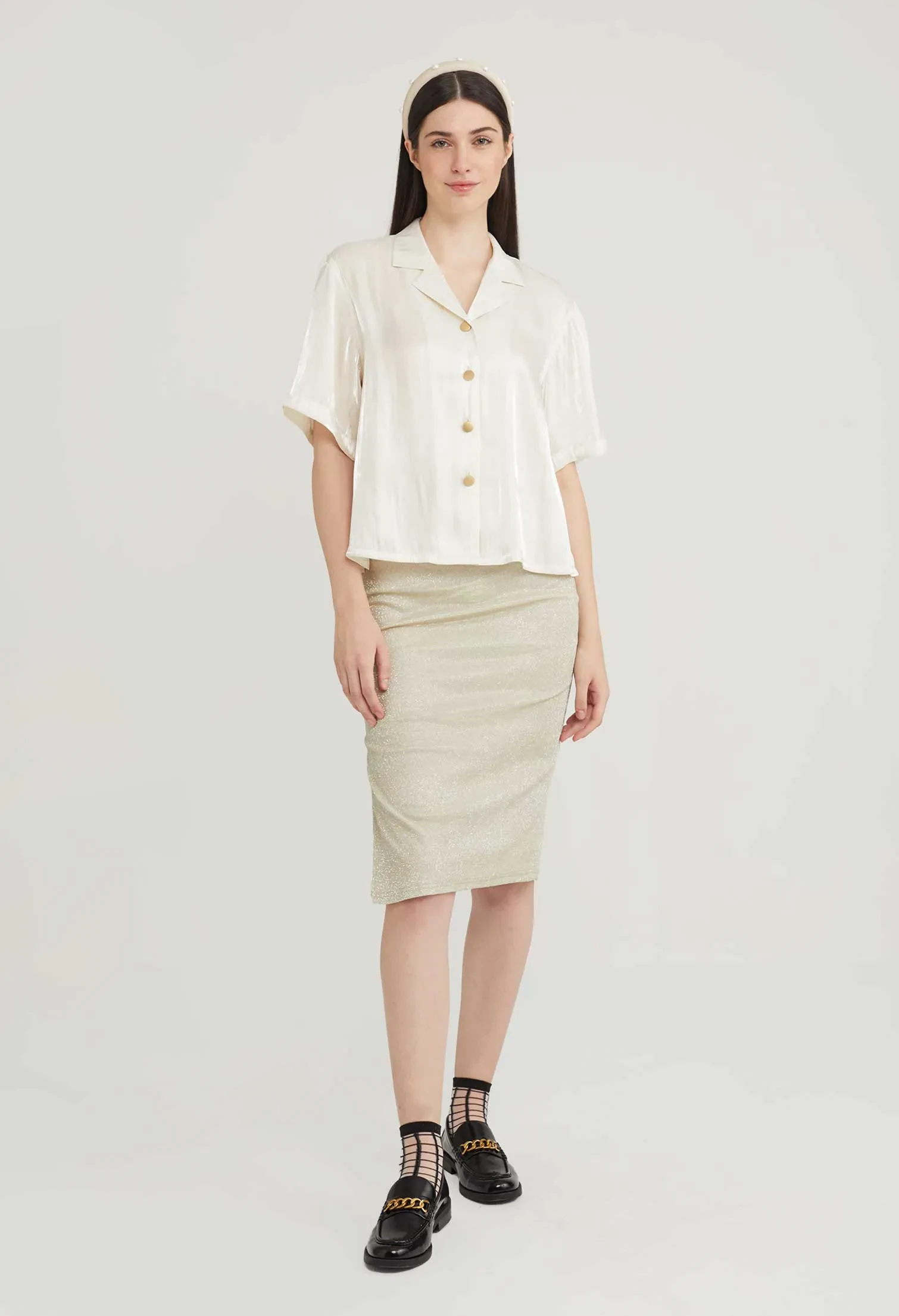 SATIN SHIMMER SHORT SLEEVE BLOUSE [CREAM]