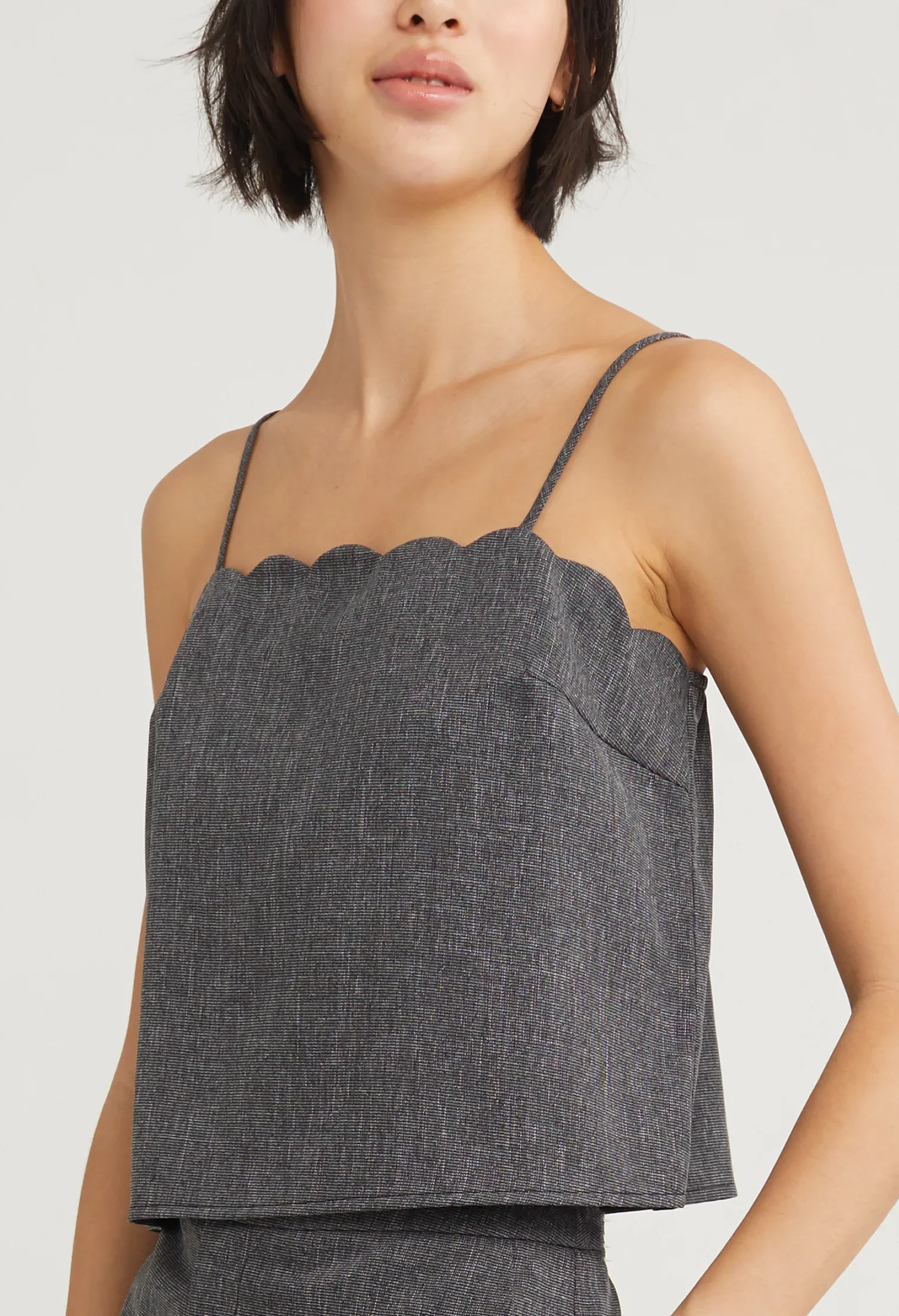 SCALLOPED HEM TANK TOP [D/GREY]