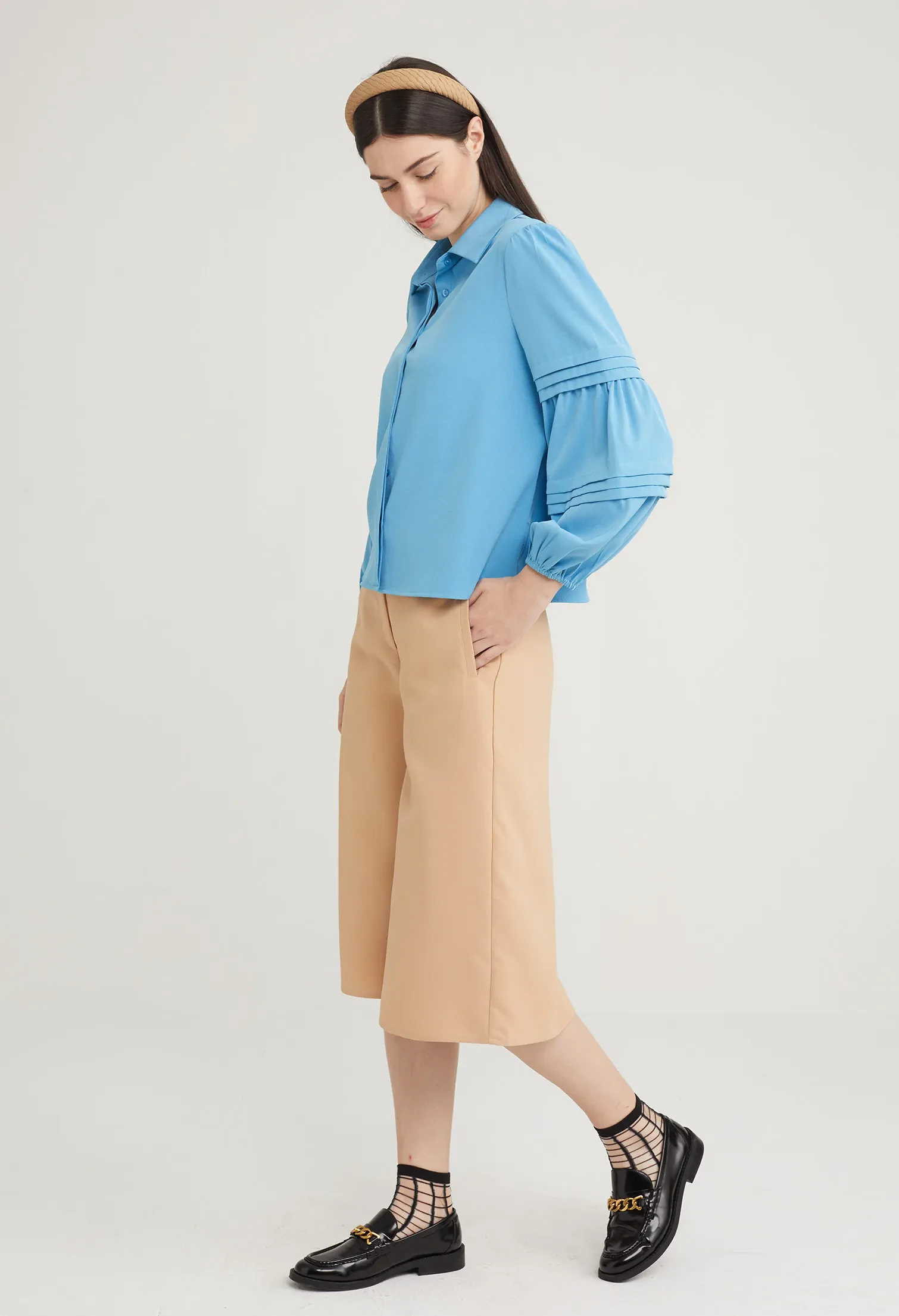STRIPED TIERED BALLOON SLEEVE BLOUSE [BLUE]
