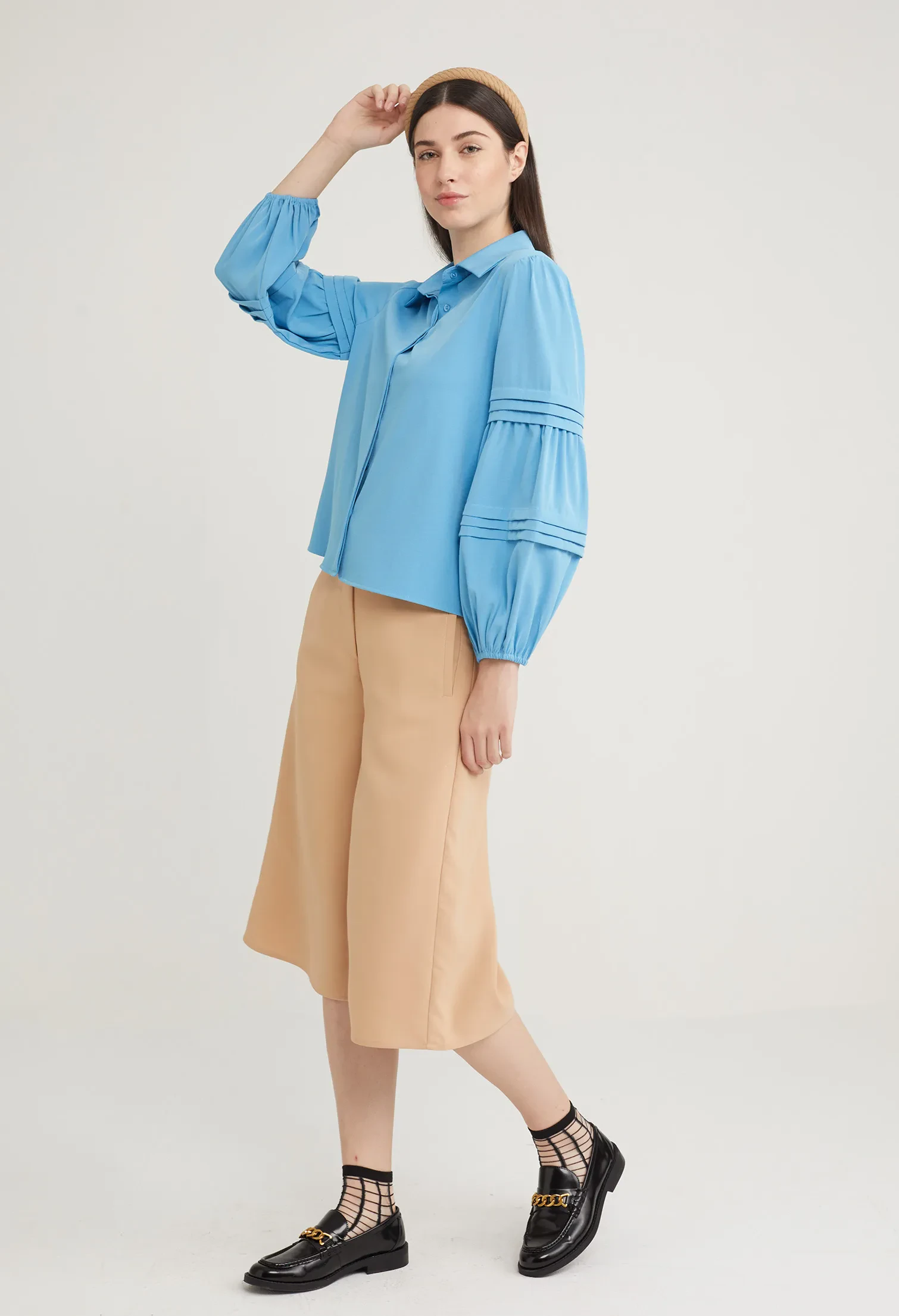 STRIPED TIERED BALLOON SLEEVE BLOUSE [BLUE]
