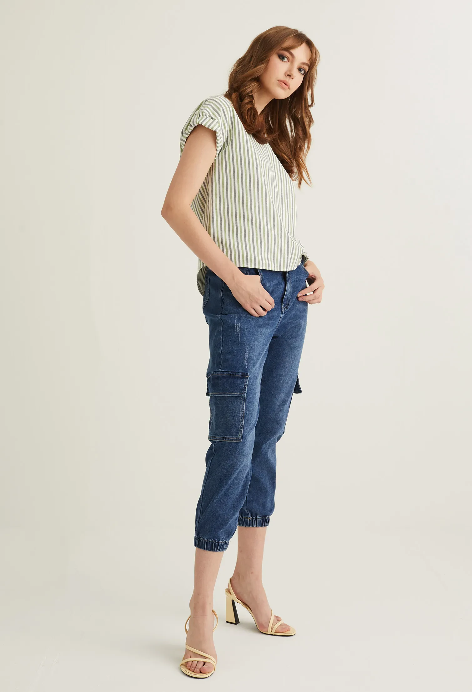STRIPED V NECK CUFFED SLEEVE BLOUSE [OLIVE GREEN]