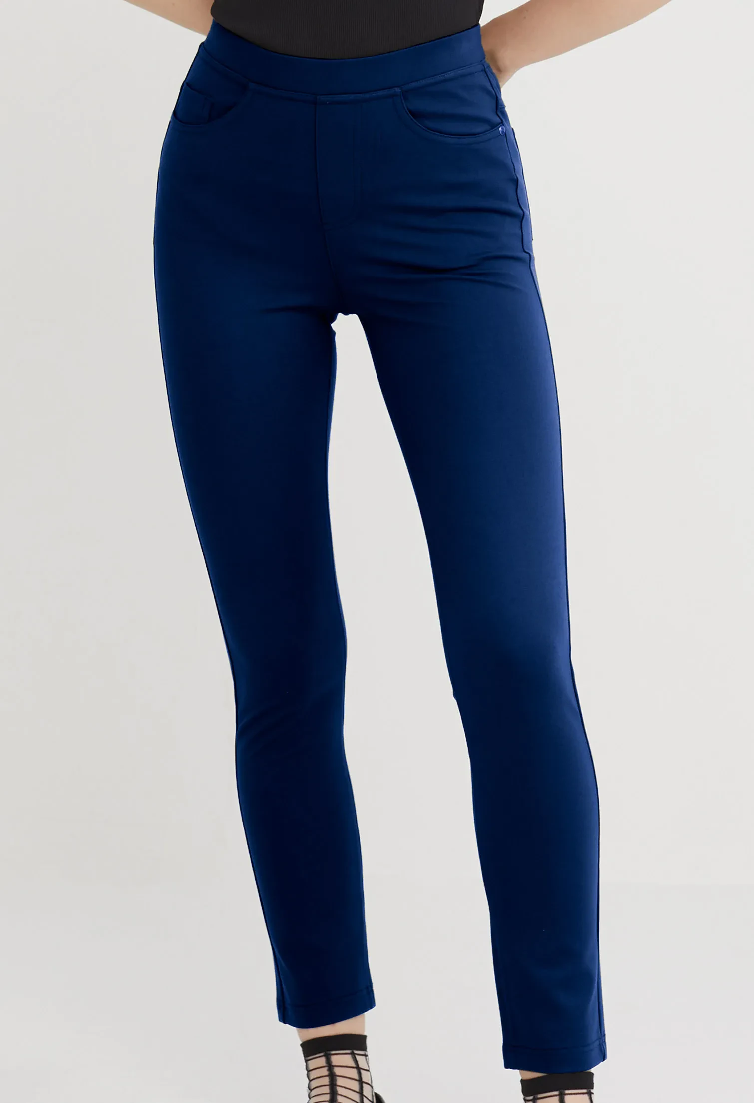 TAPERED ELASTIC TROUSERS [NAVY BLUE]