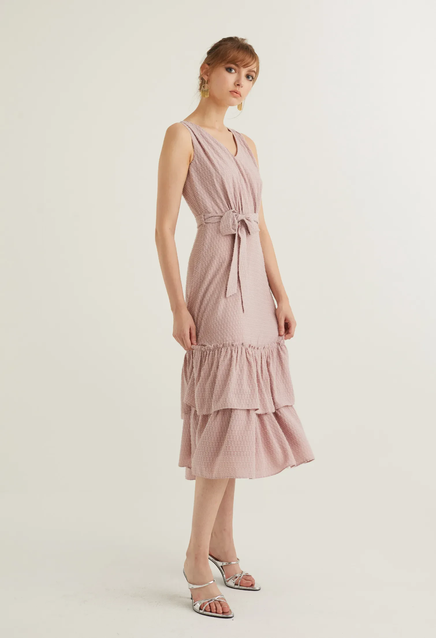 TEXTURED BELTED MIDI DRESS [SALMON PINK]