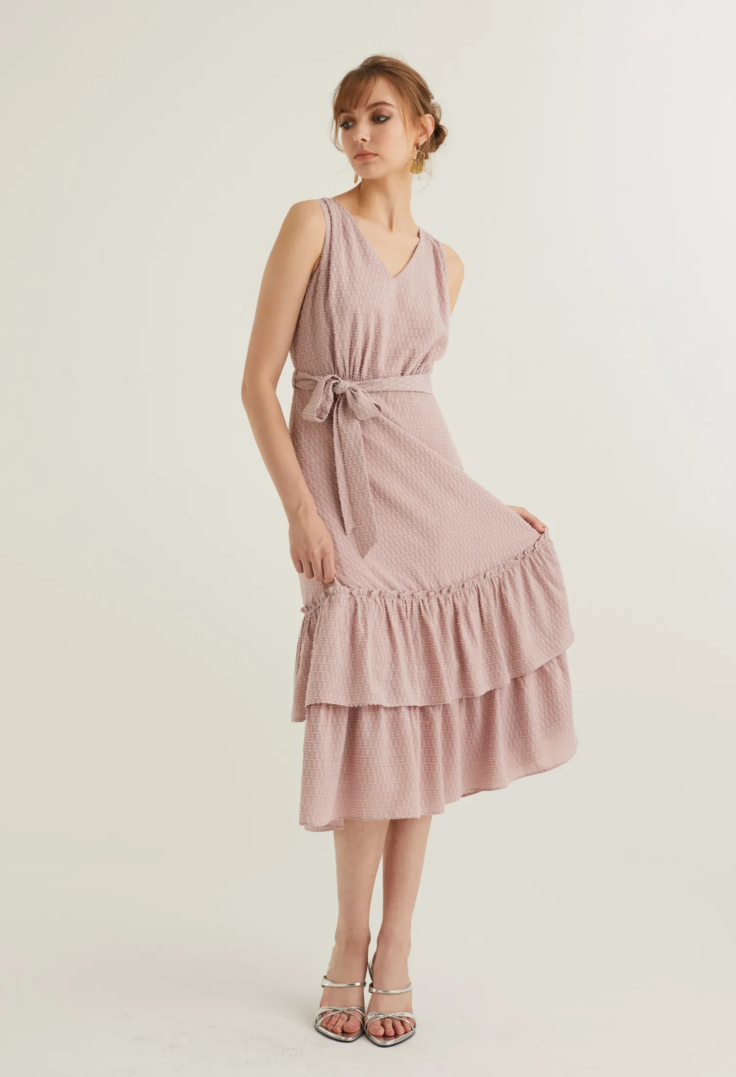 TEXTURED BELTED MIDI DRESS [SALMON PINK]