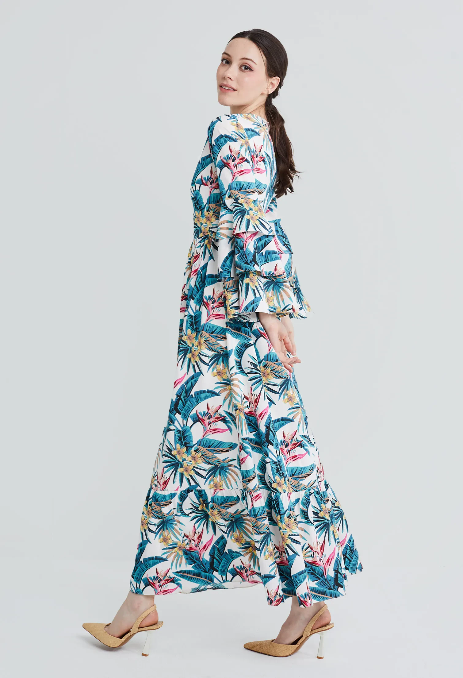 TROPICAL VACAY RUFFLED SLEEVE DRESS [WHITE]