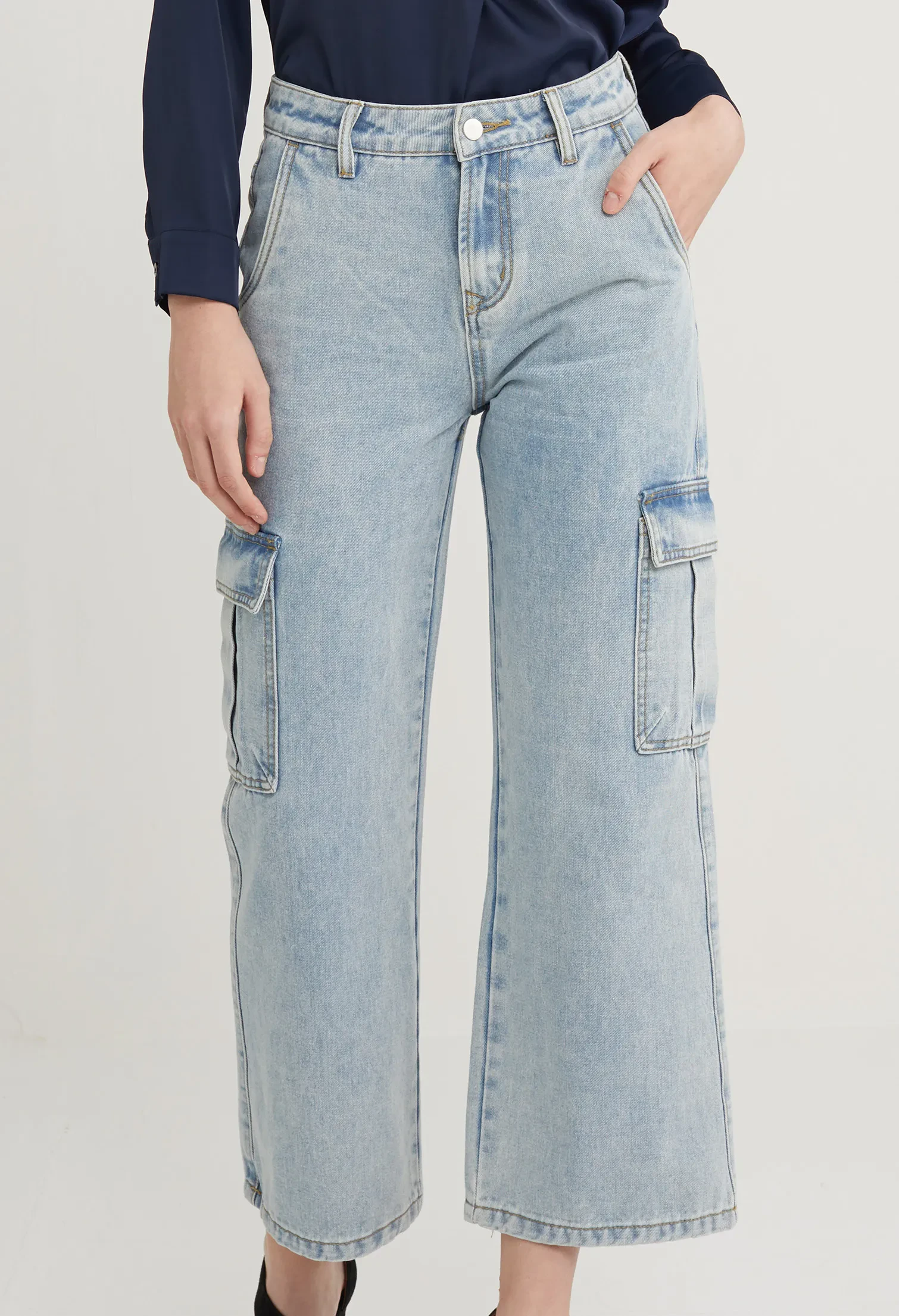 UTILITY STRAIGHT CUT DENIM JEANS [BLUE]