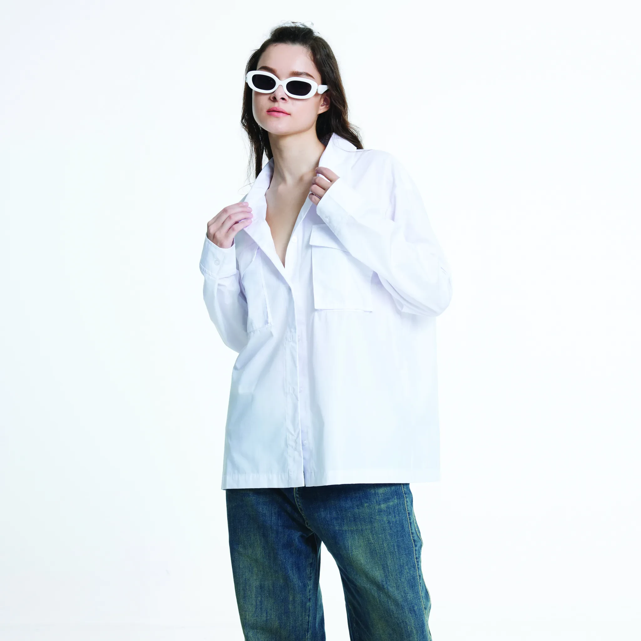 JL X MAG OVERSIZED SHIRT - WHITE
