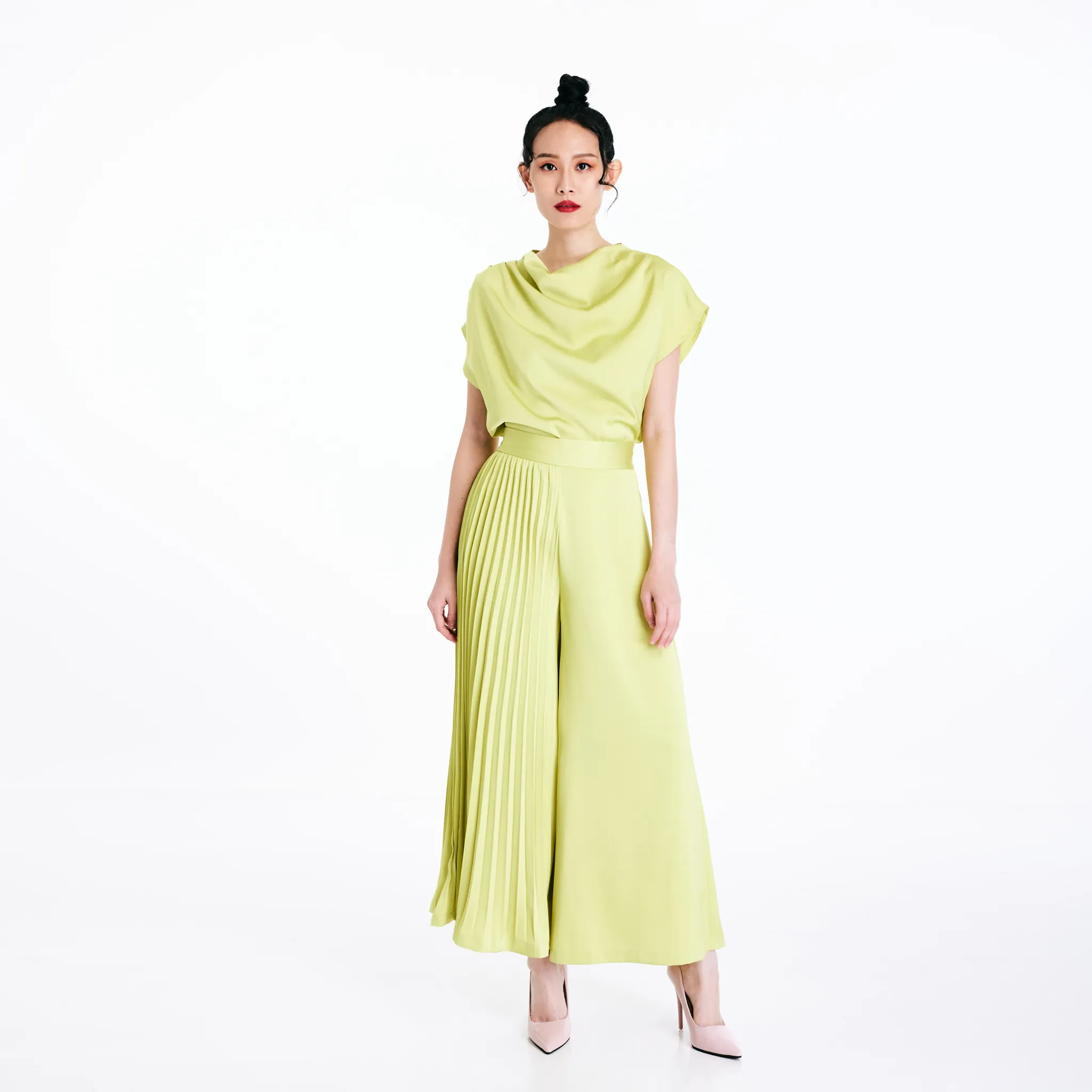 PLEATED PANTS - GREEN