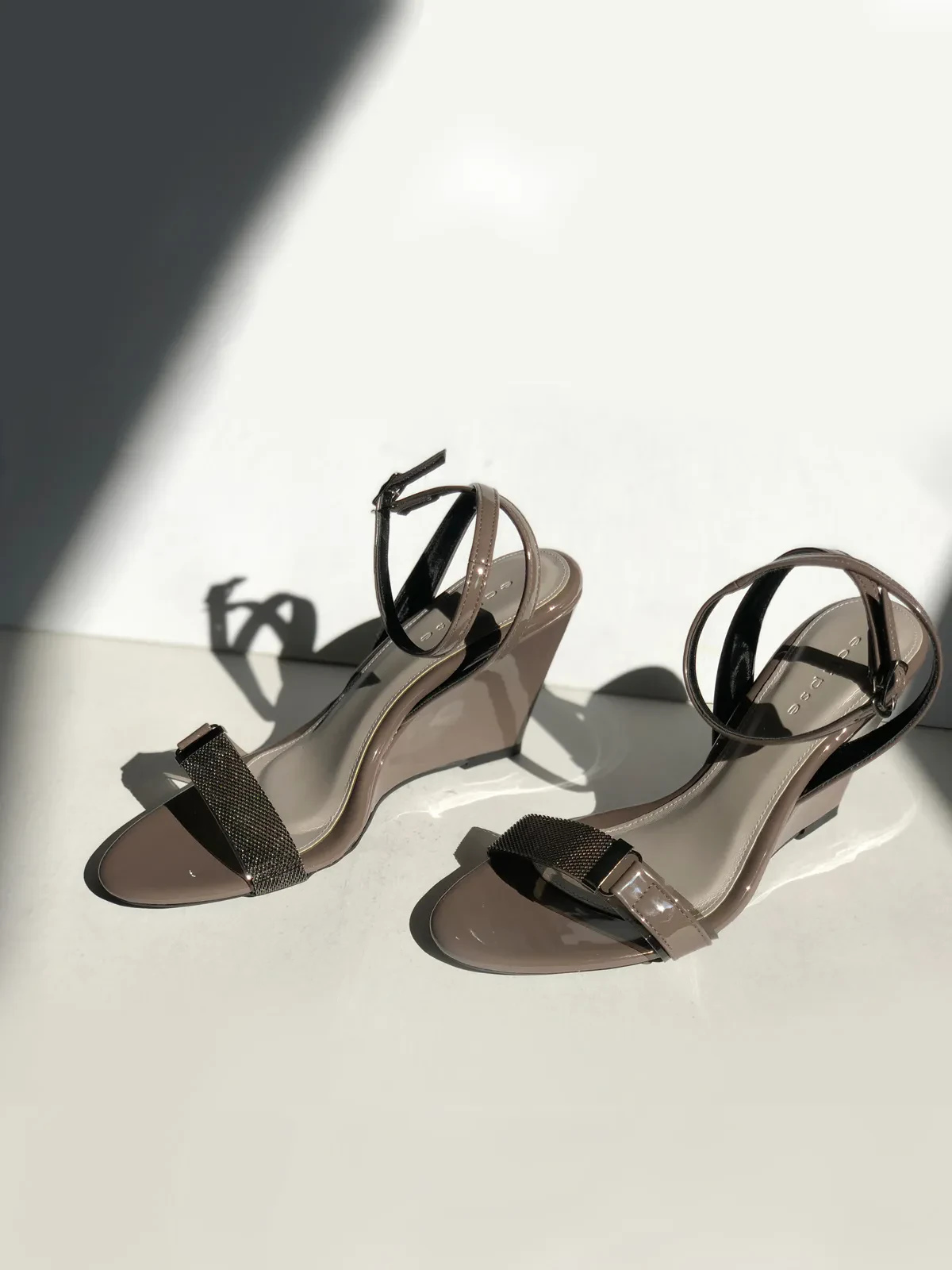 3" Wedged Heel 5104 3811 - Teak