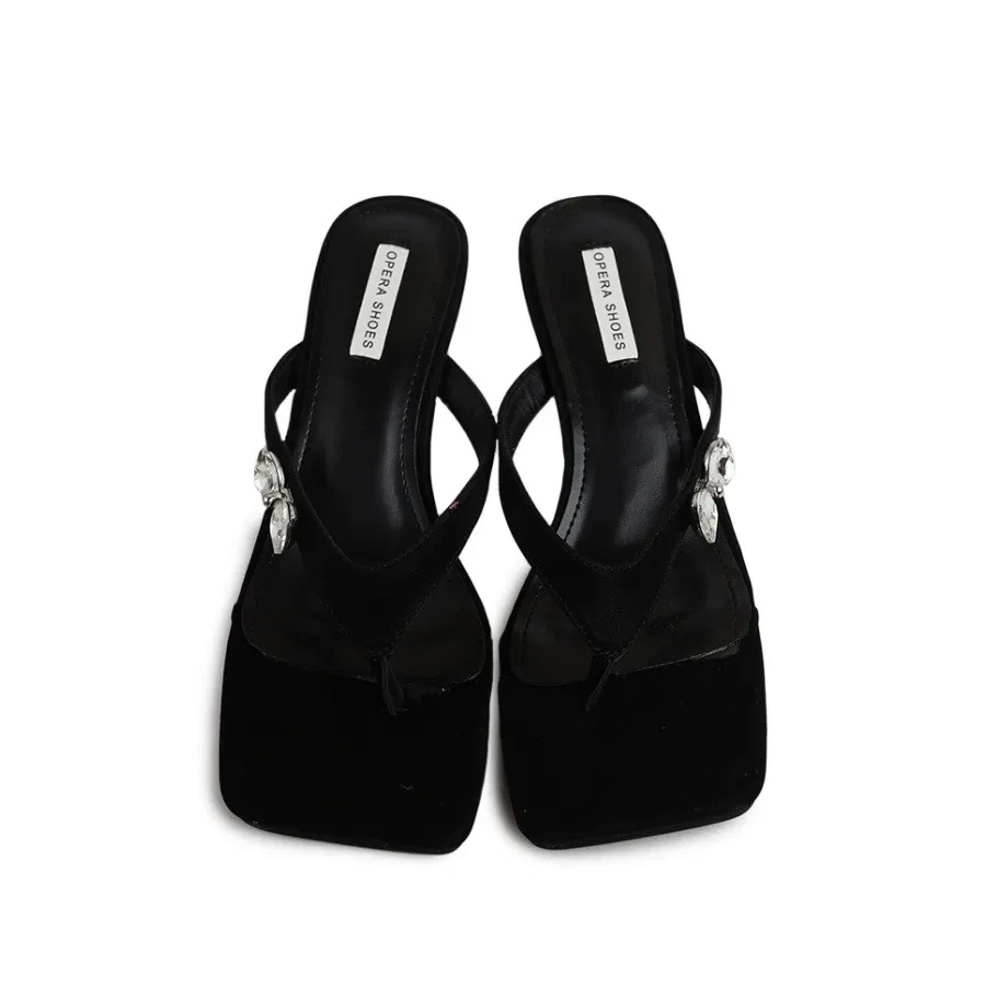 LOW HEELS SERIES 611246- BLACK