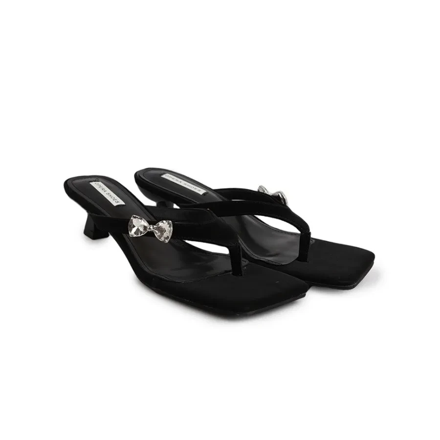LOW HEELS SERIES 611246- BLACK