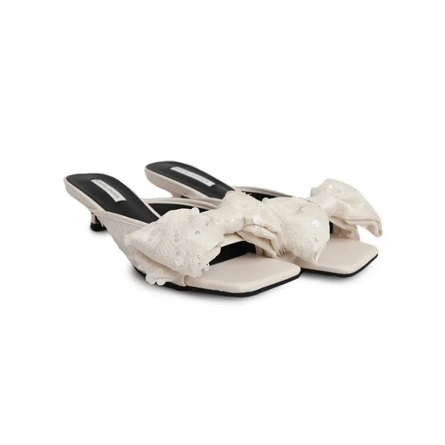 LOW HEELS SERIES 611241- BEIGE