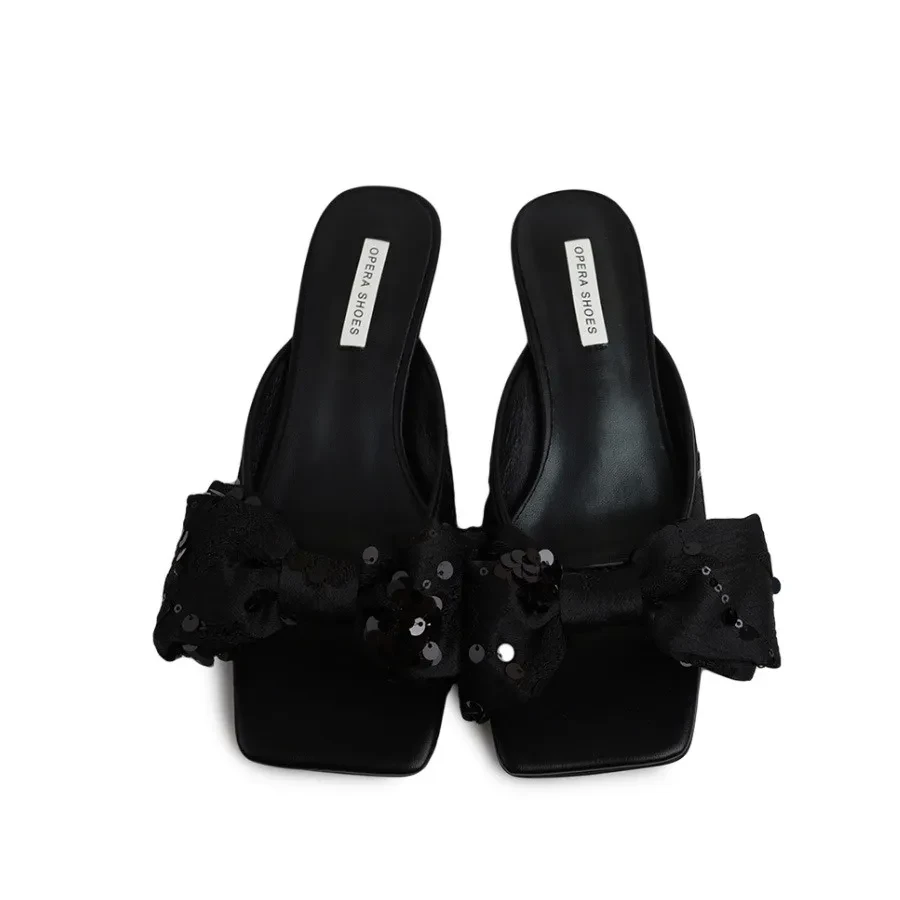 LOW HEELS SERIES 611241- BLACK