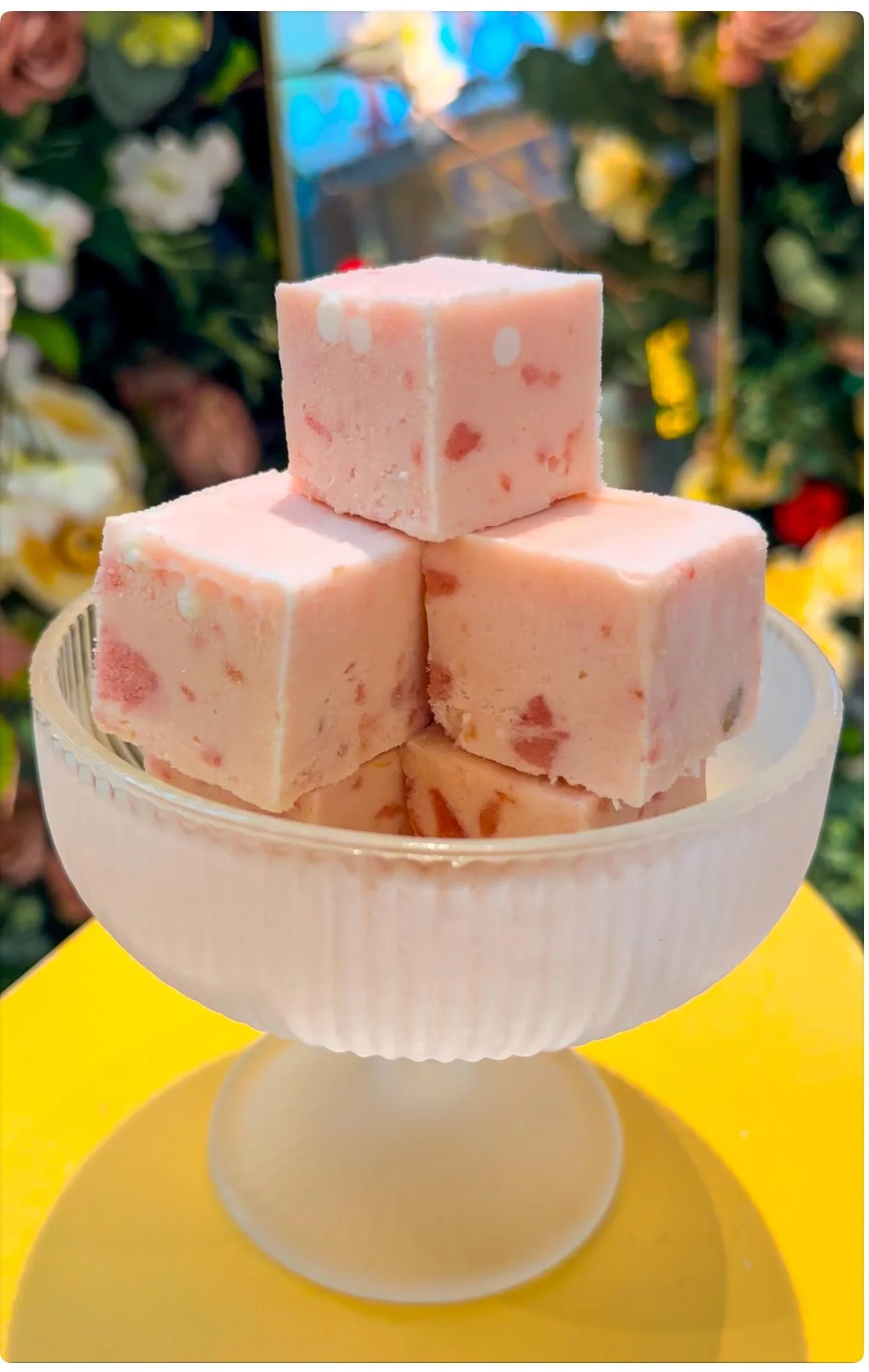 [6 CUBES] FROZEN YOGURT ICE CREAM CUBE