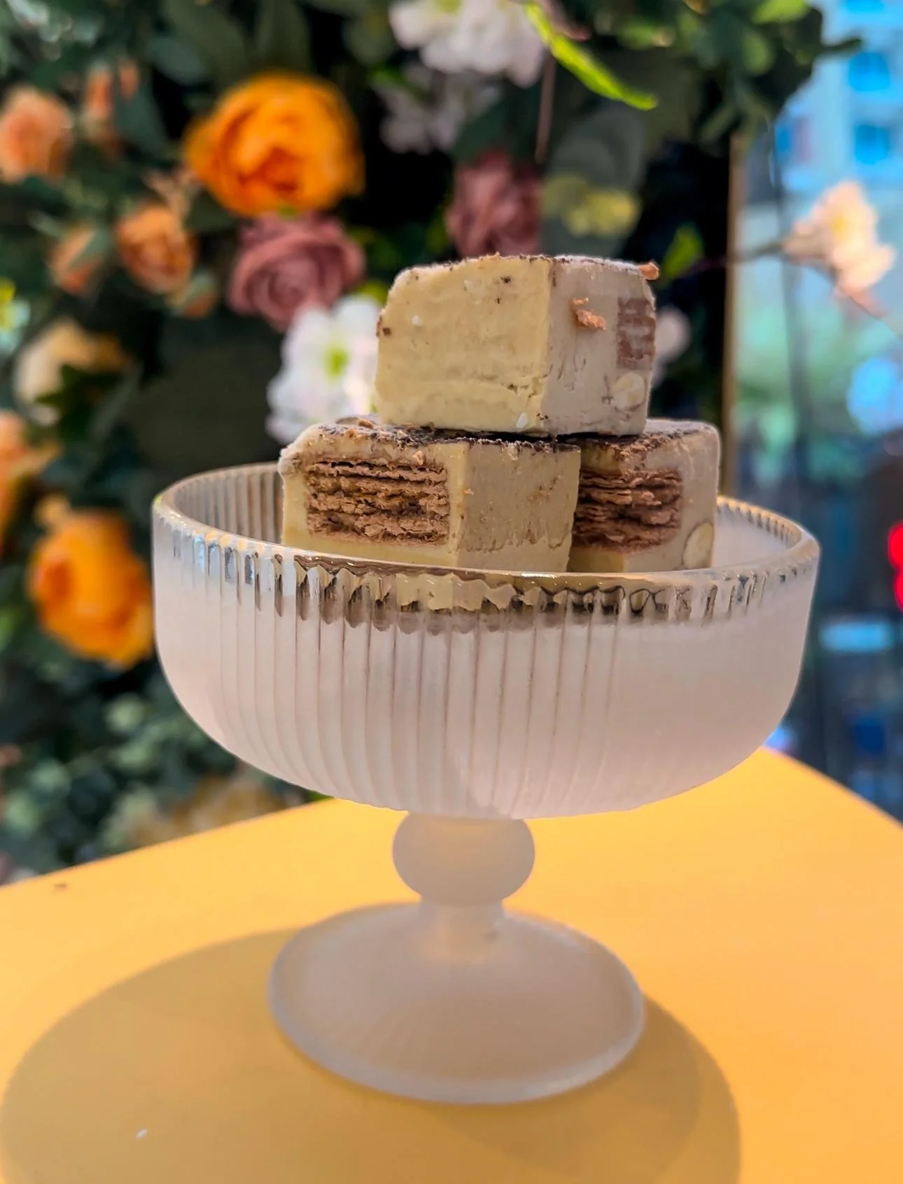 [6 CUBES] FROZEN YOGURT ICE CREAM CUBE