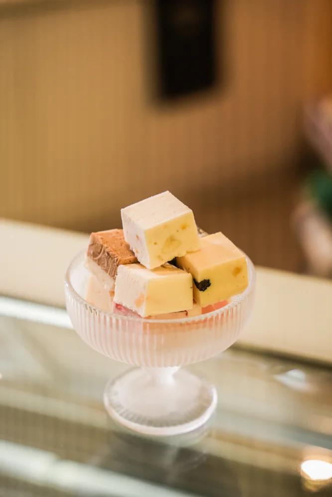 [9 CUBES] FROZEN YOGURT ICE CREAM CUBE