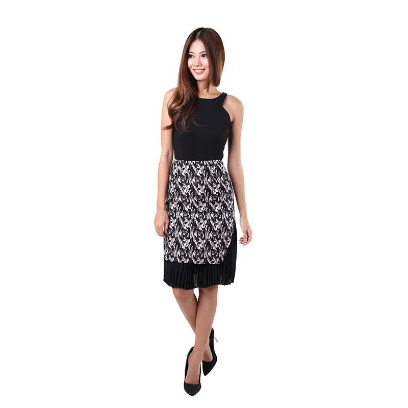 ALESSA PLEATED SKIRT PINK